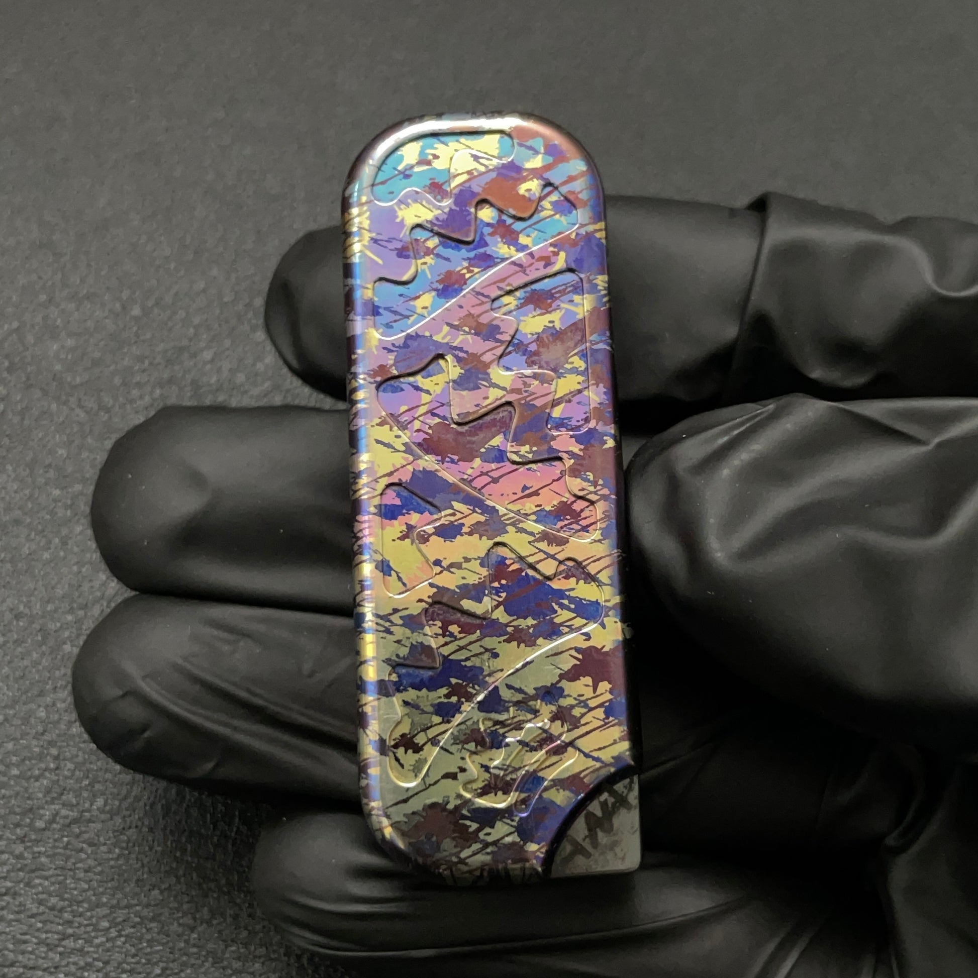 Q Mechanical Titanium