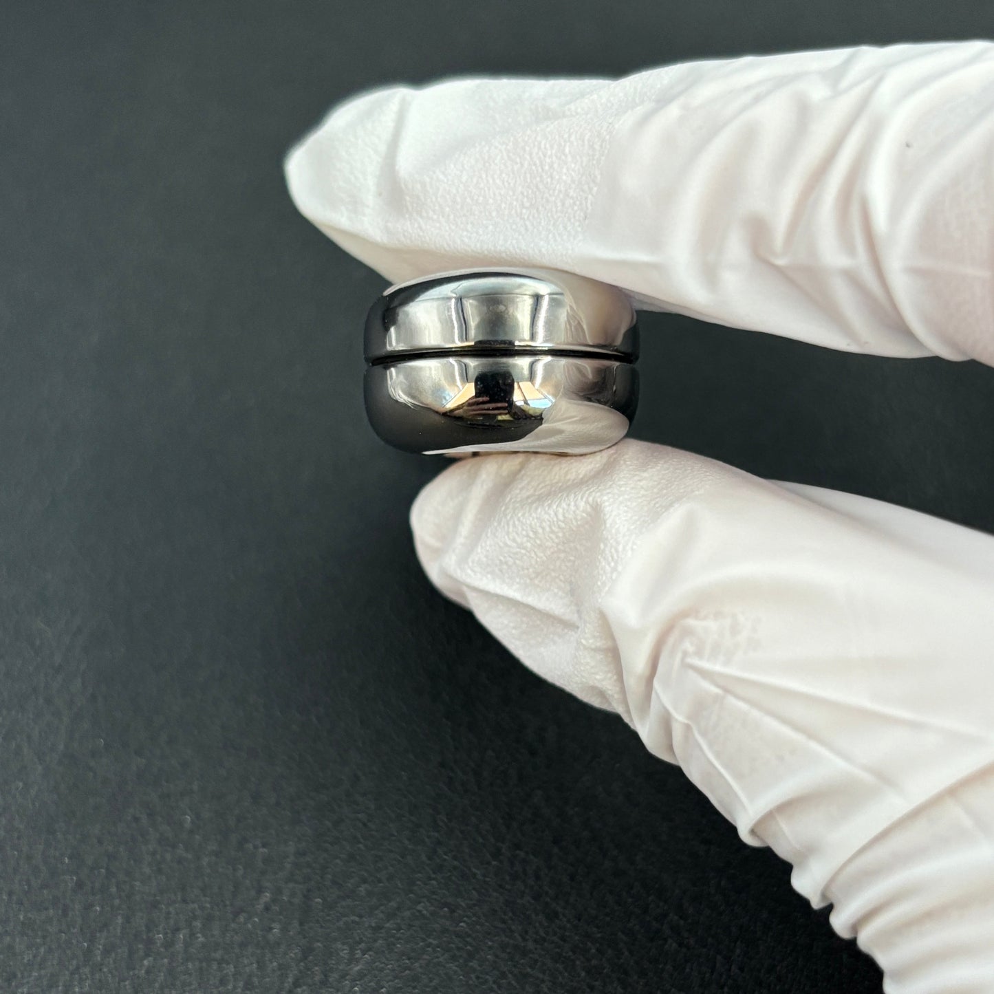 Floating Cloud Titanium Polished