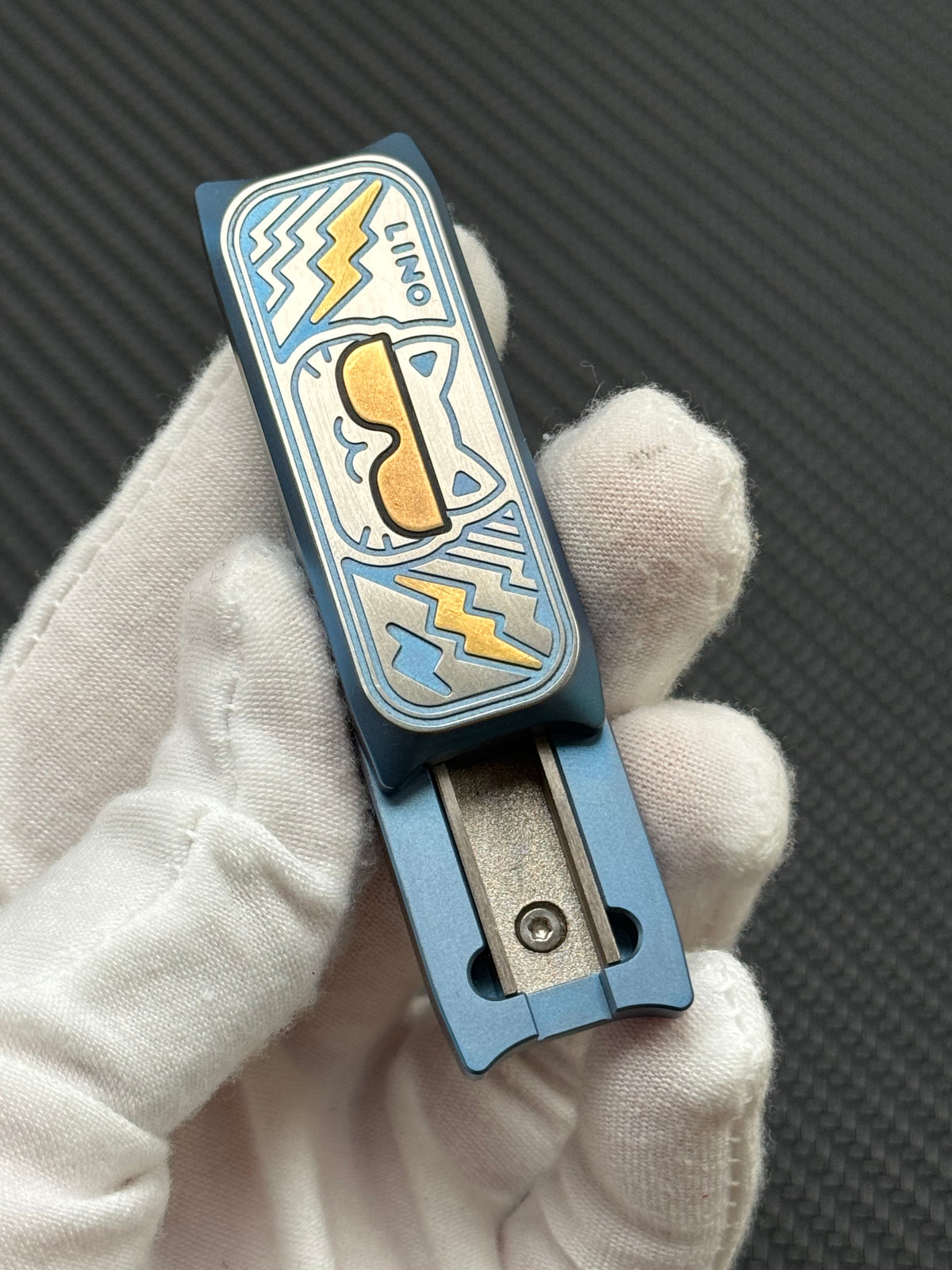 LIMBO Titanium