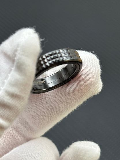 Pig Ratchet Zirconium