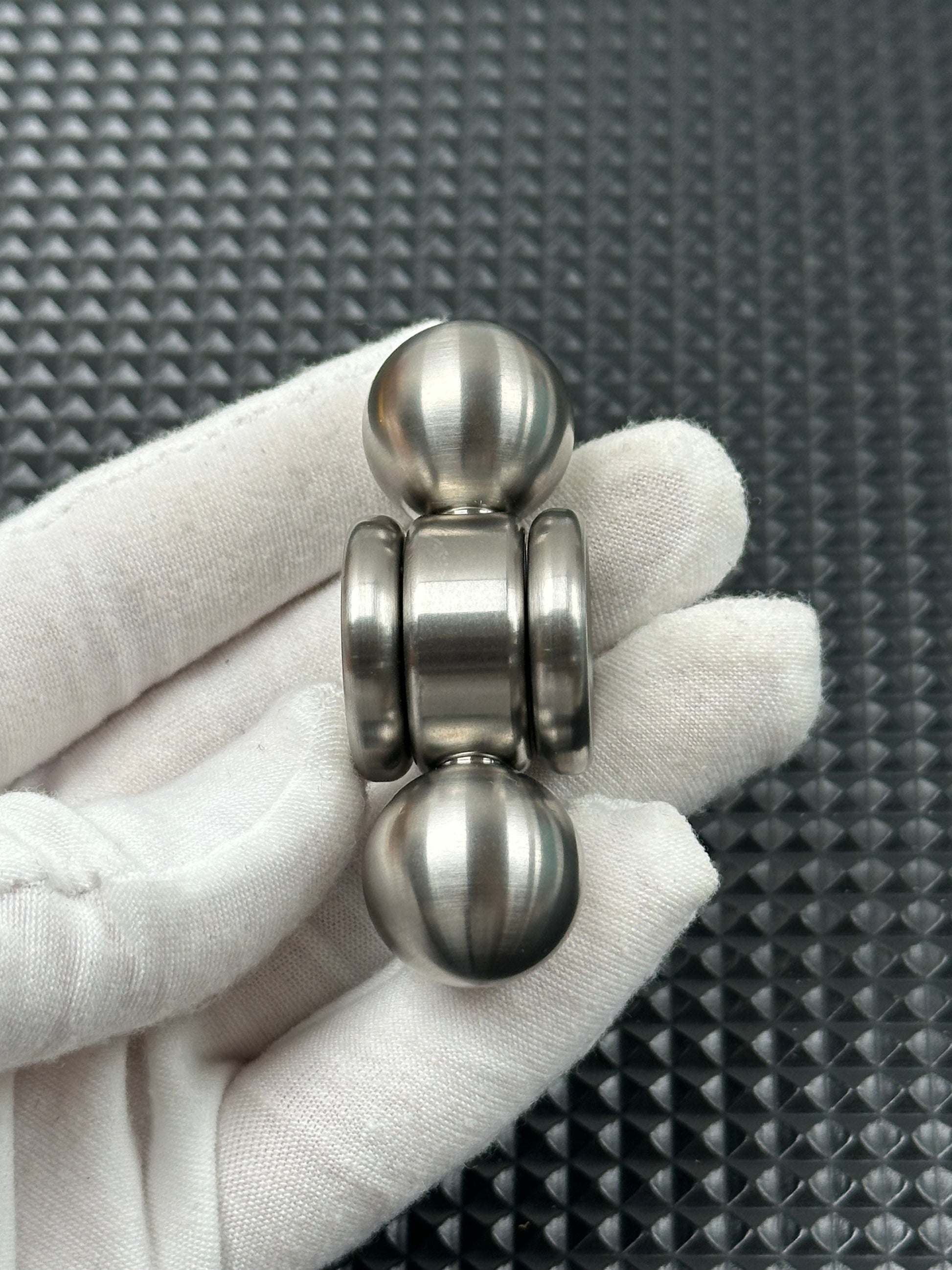 Katla Titanium
