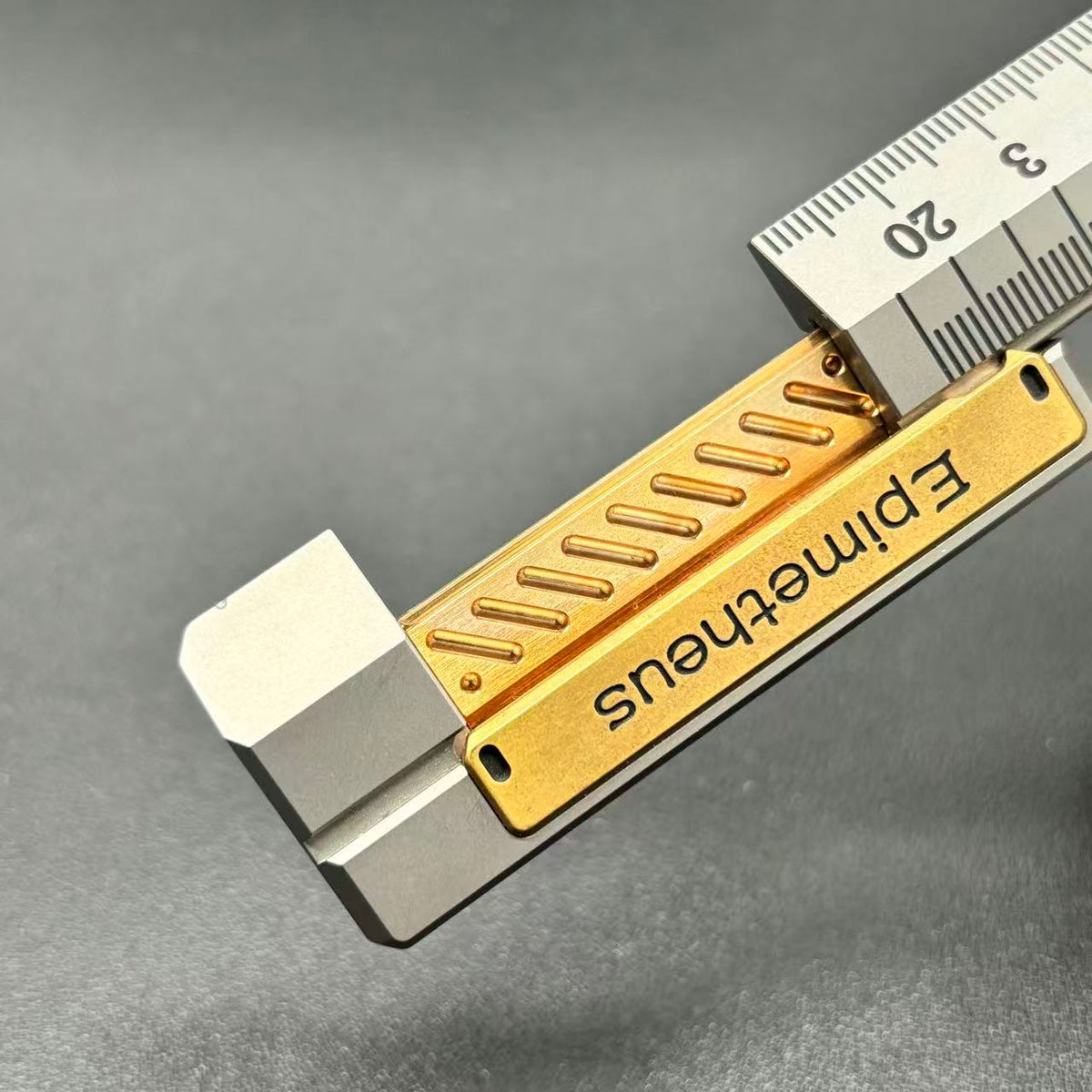Quirky Ruler Titanium