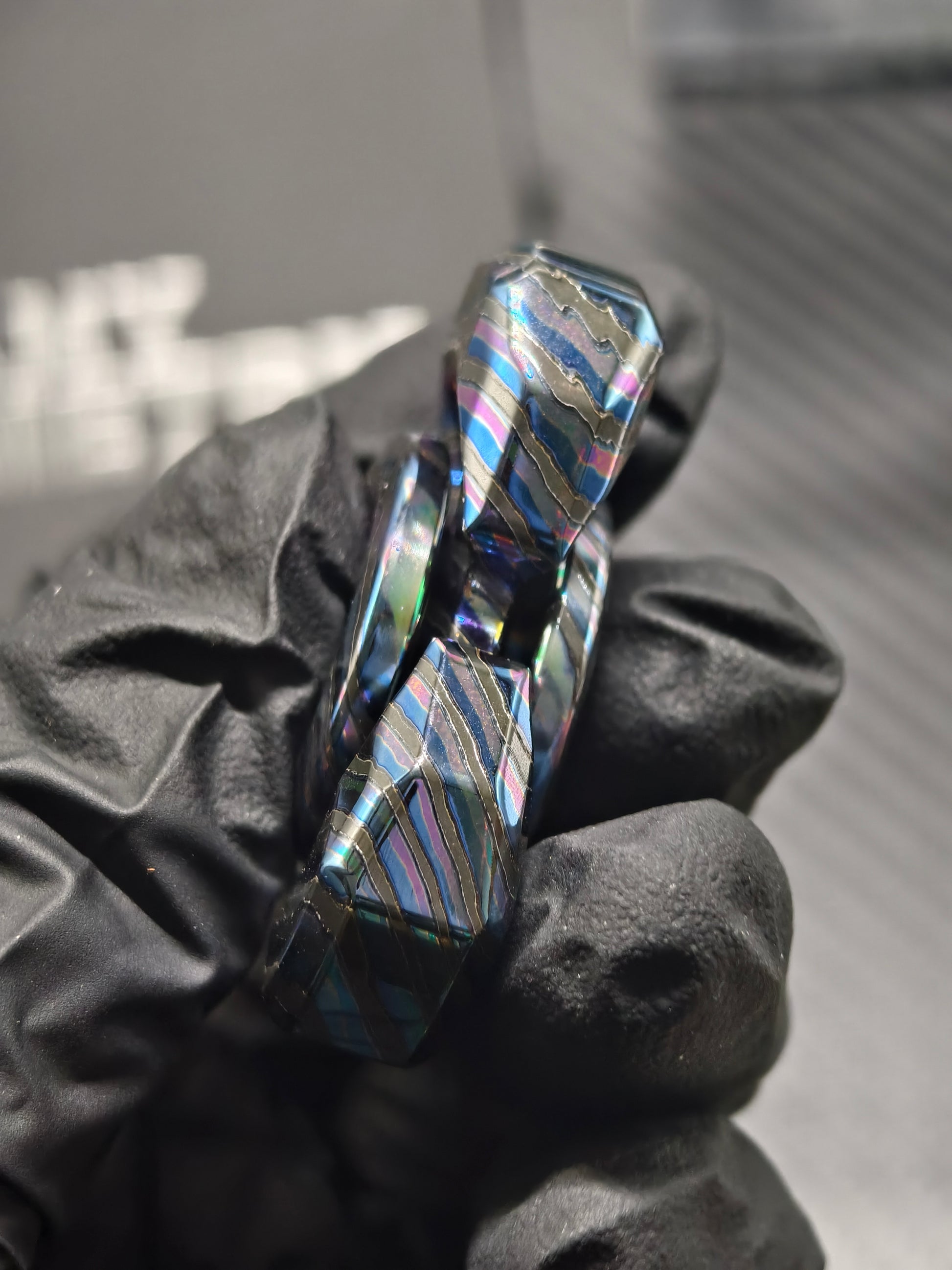 Whisper Duo Zirconium Zircuti