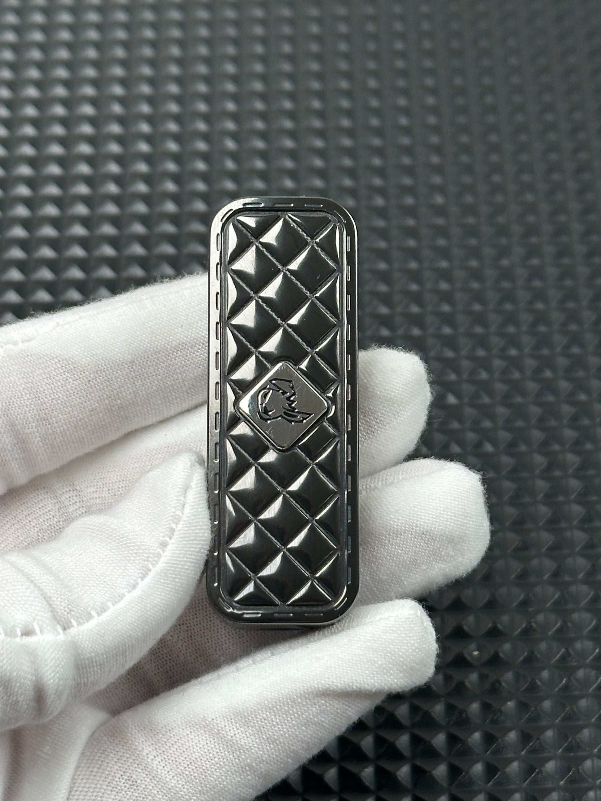 Feng Ling Zirconium Polished