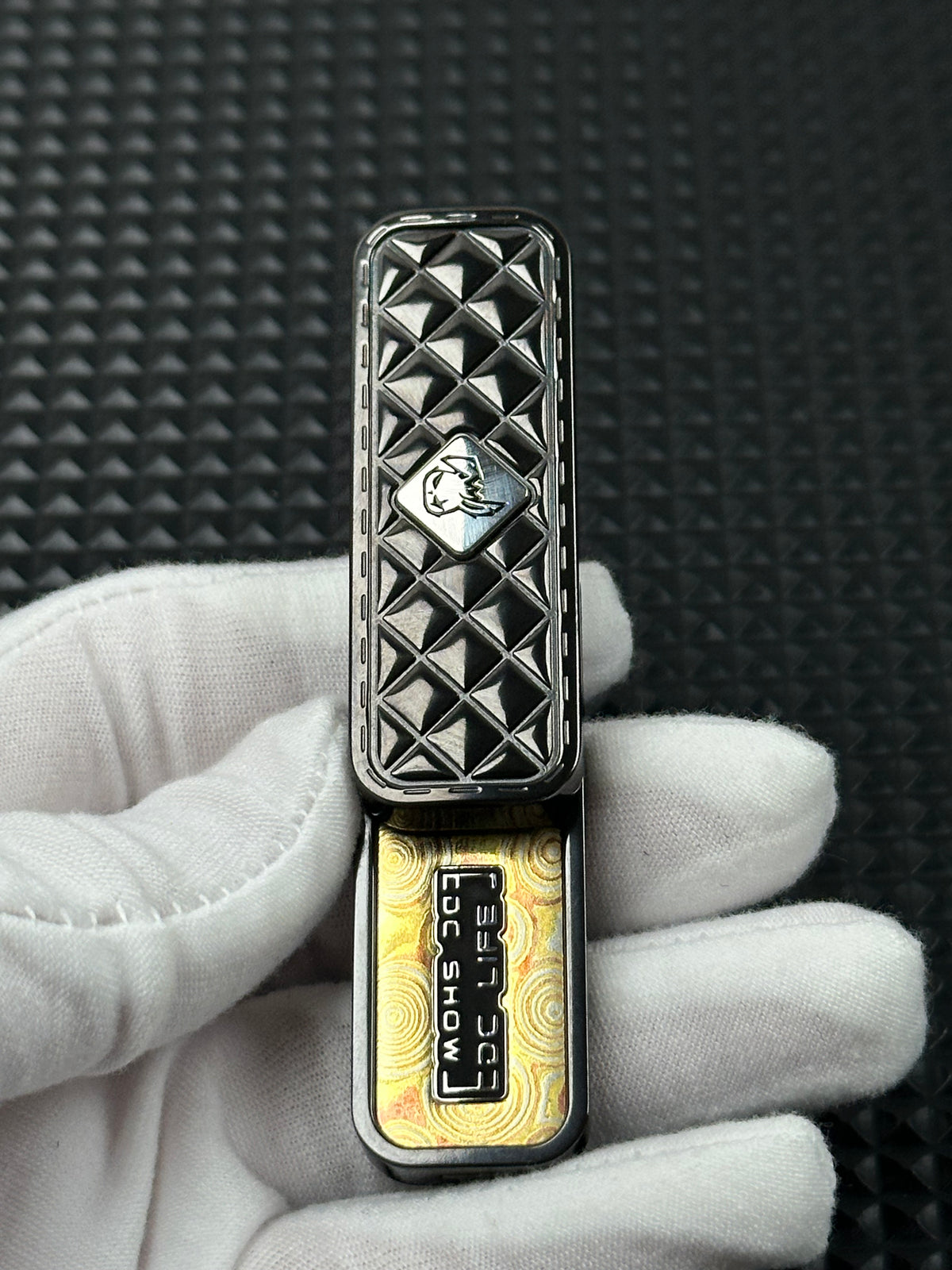 Feng Ling Zirconium Polished