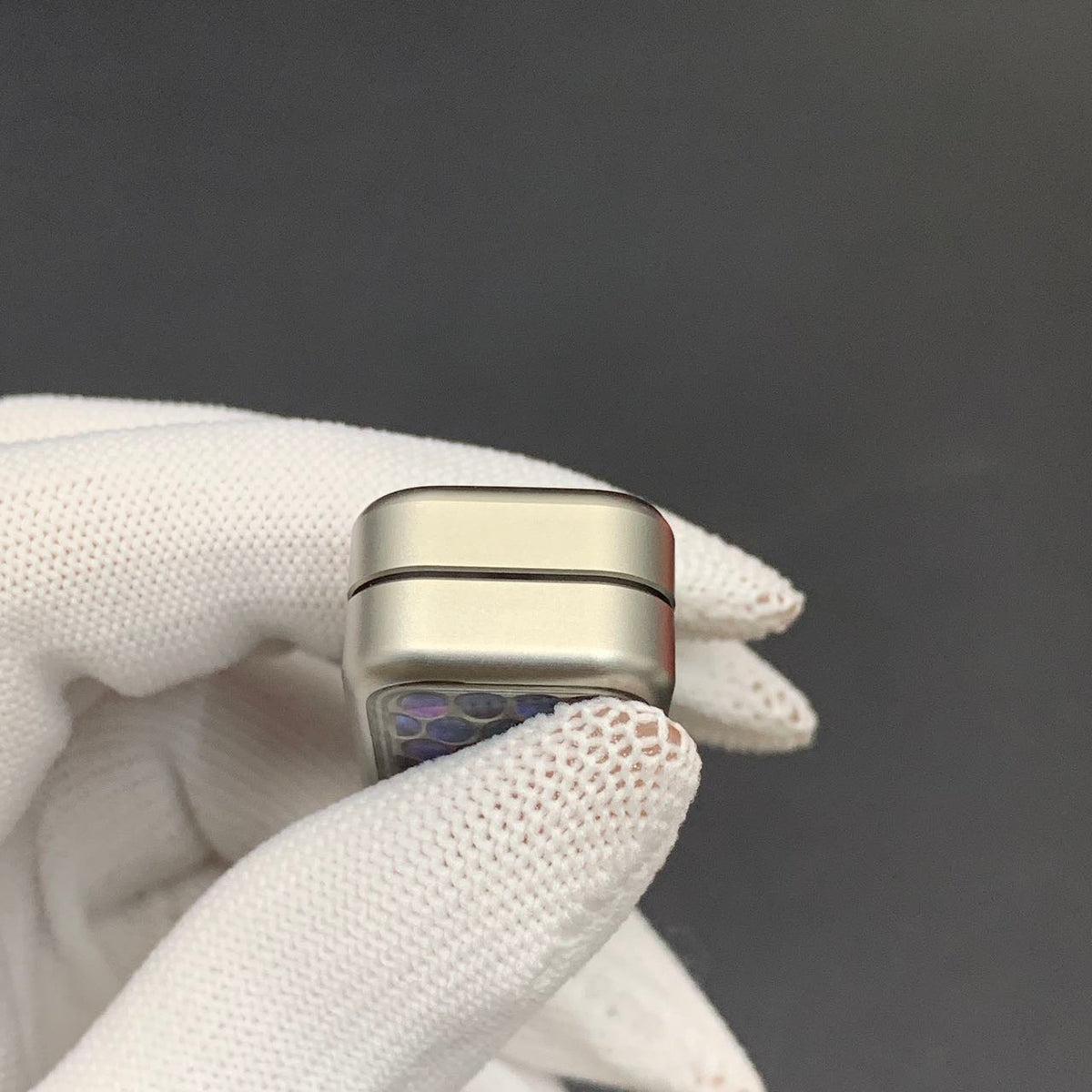 Feng Ling Stainless Steel Color-Anodized Resin-Sealed Blasted