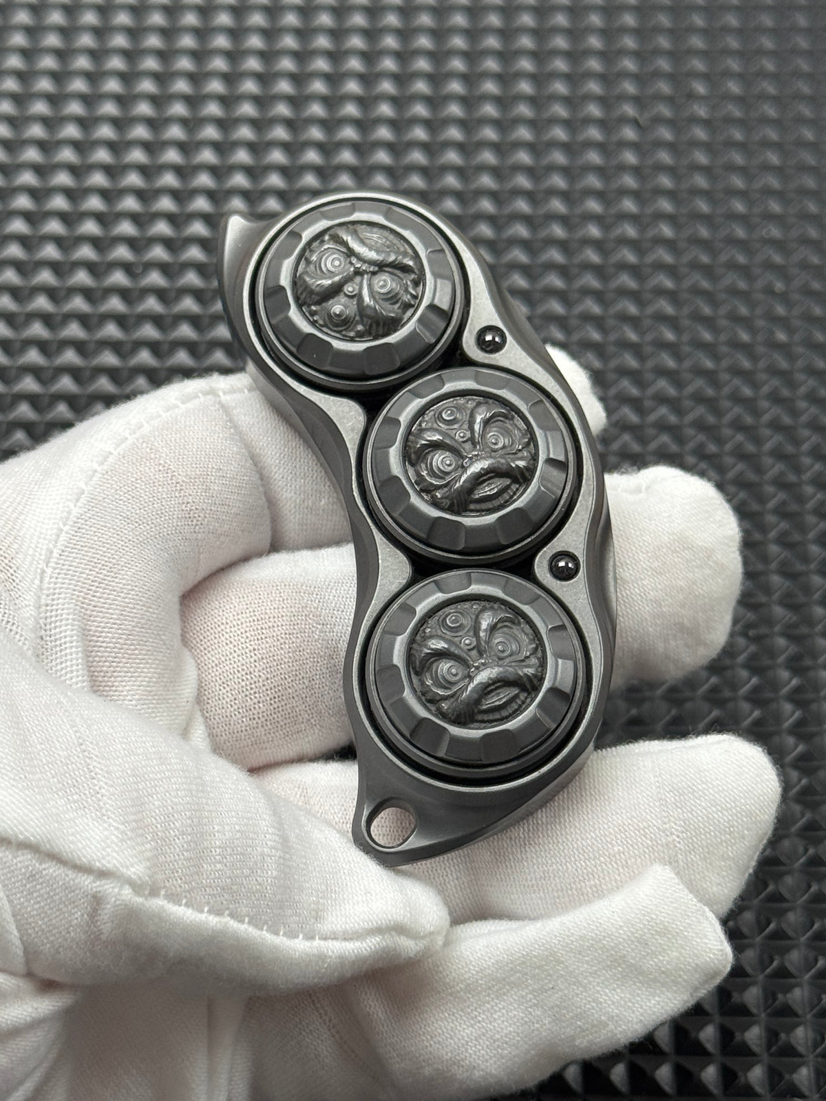 Pea Pod r Stainless Steel