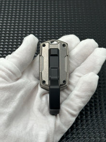 Thousand machines Titanium Stonewashed