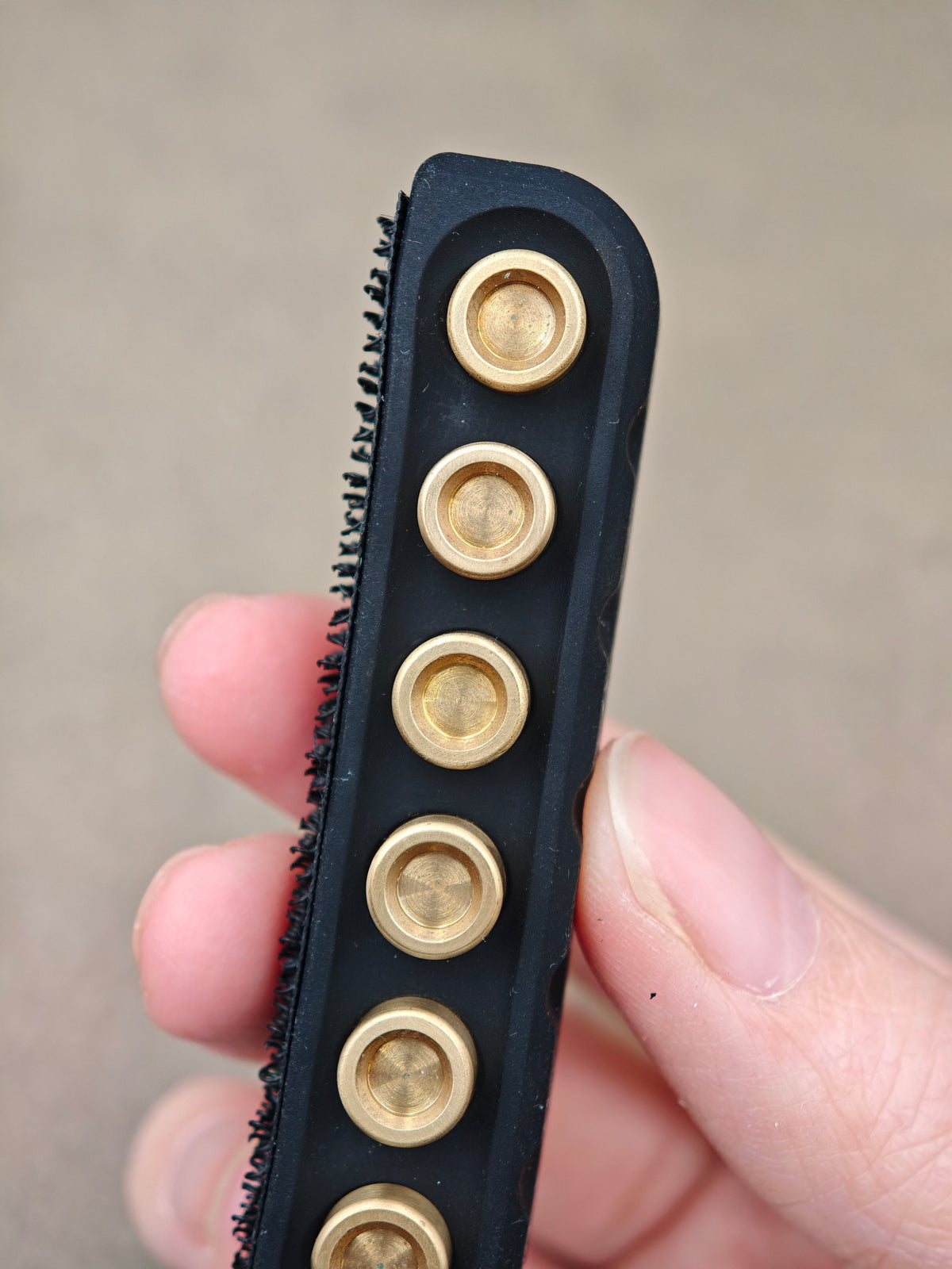 EDCELL Breaker Brass