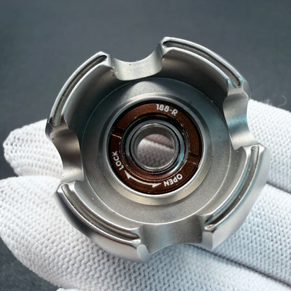 Noiz Stainless Steel