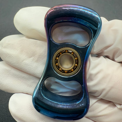 Two-Leaf Horizon Zirconium Oil Slick