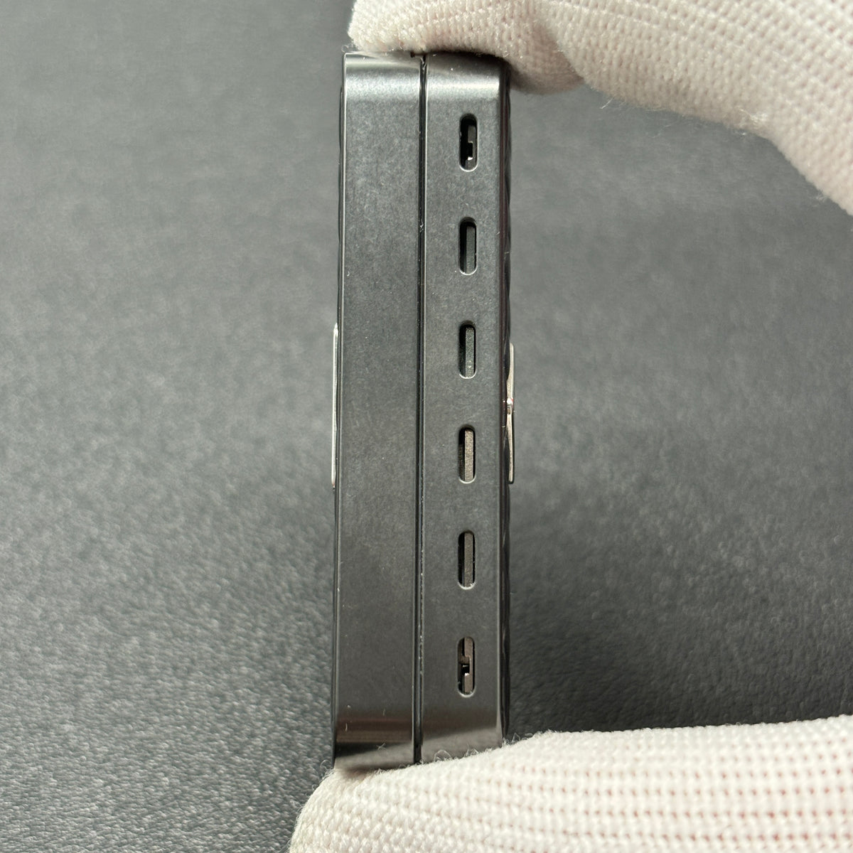 Feng Ling Zirconium Color-Anodized Stonewashed