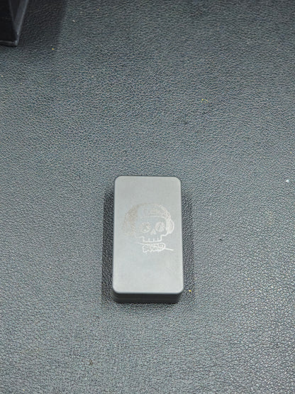 Mute Zirconium