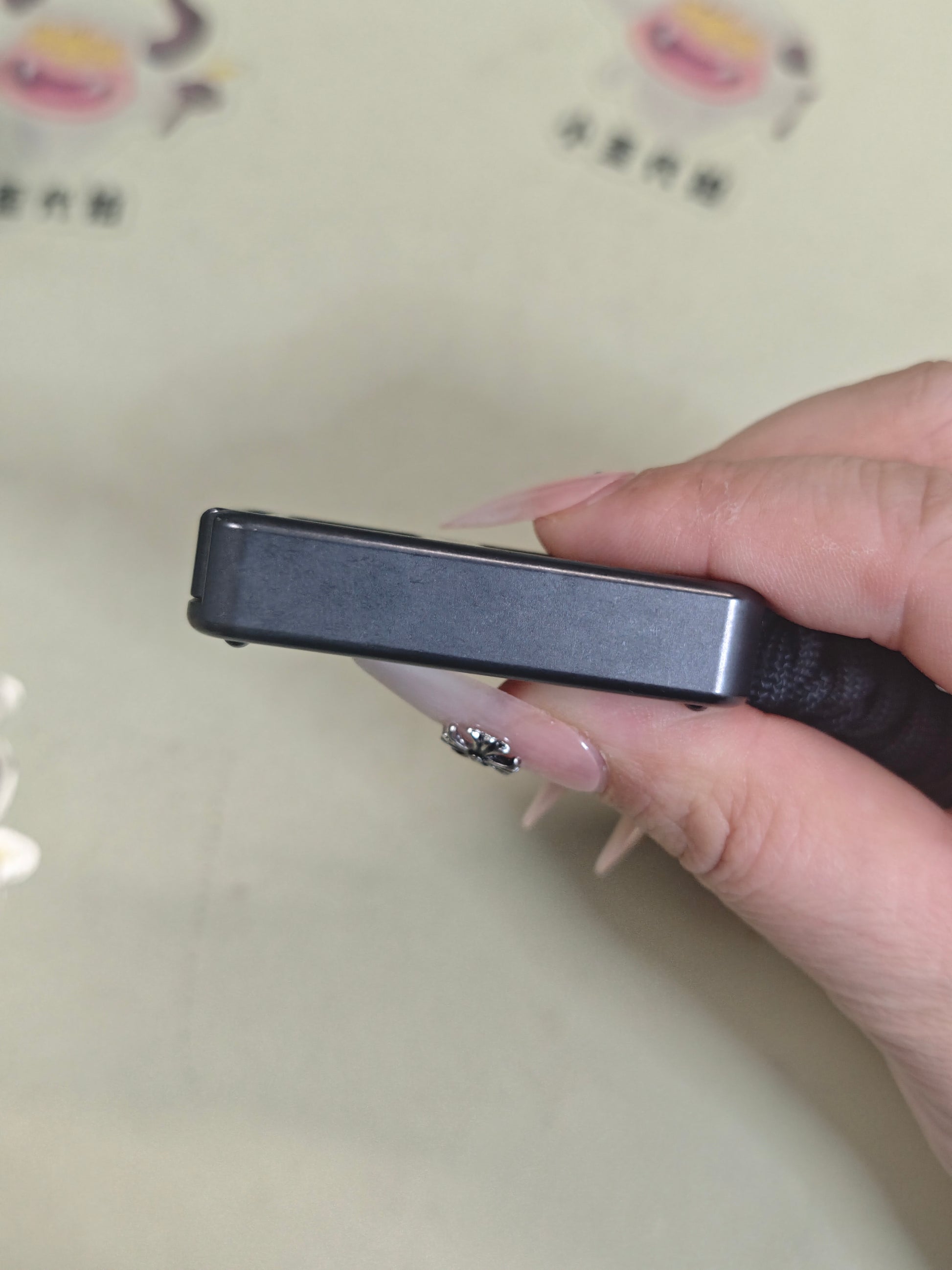 Pop Up Zirconium
