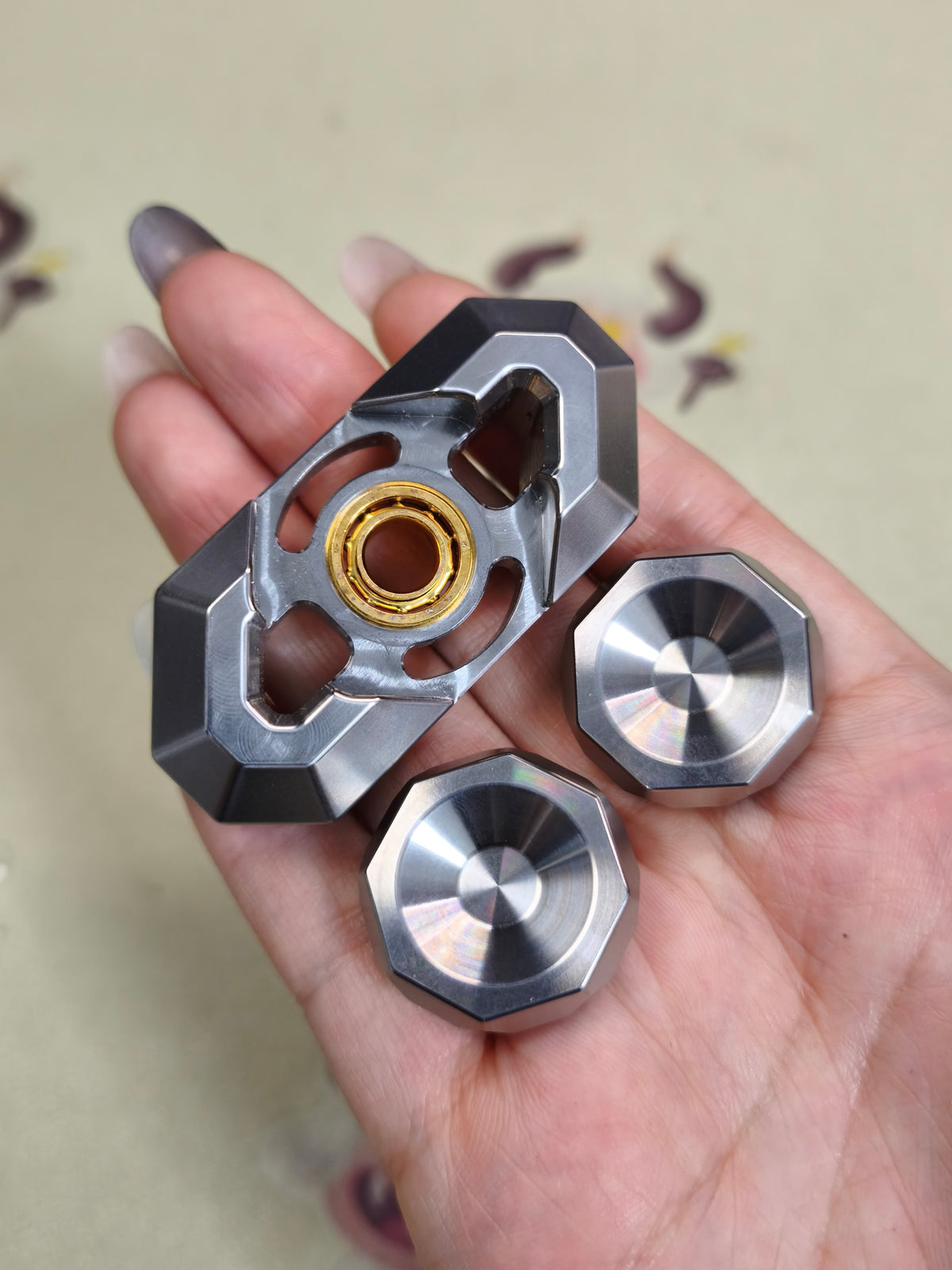 Crystal Twin Leaf Titanium Machine Finished