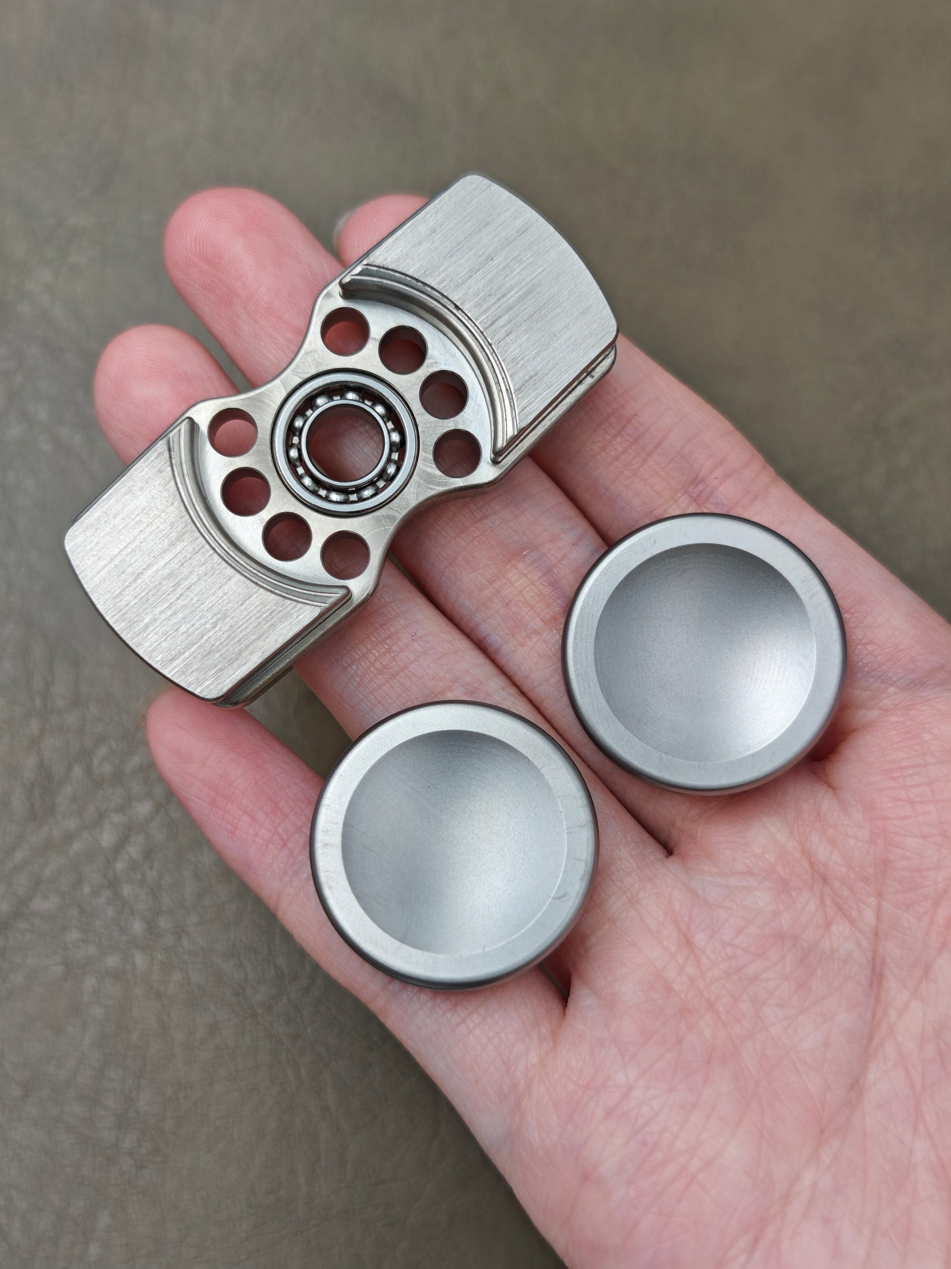 Moon M2 Titanium