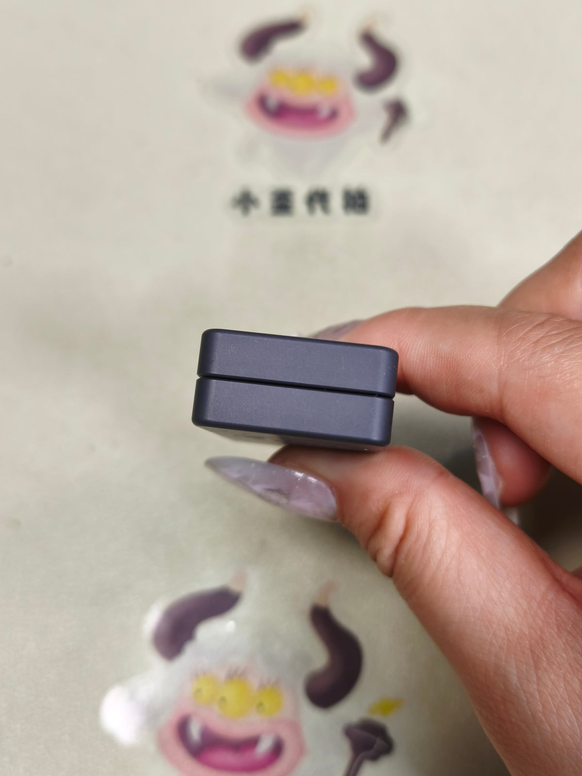 Mute Zirconium