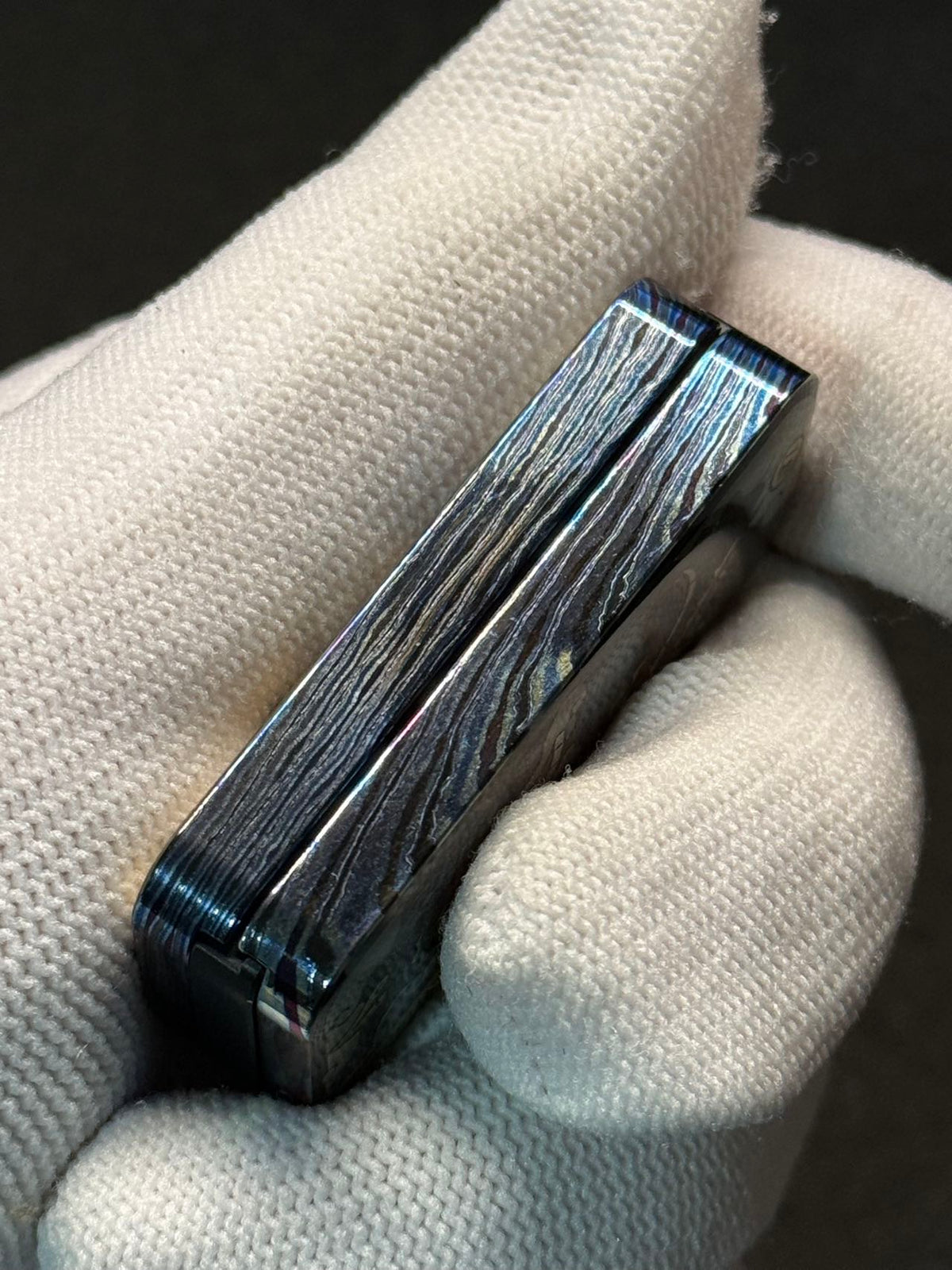 The Wandering Dragon Zircuti Resin-Sealed