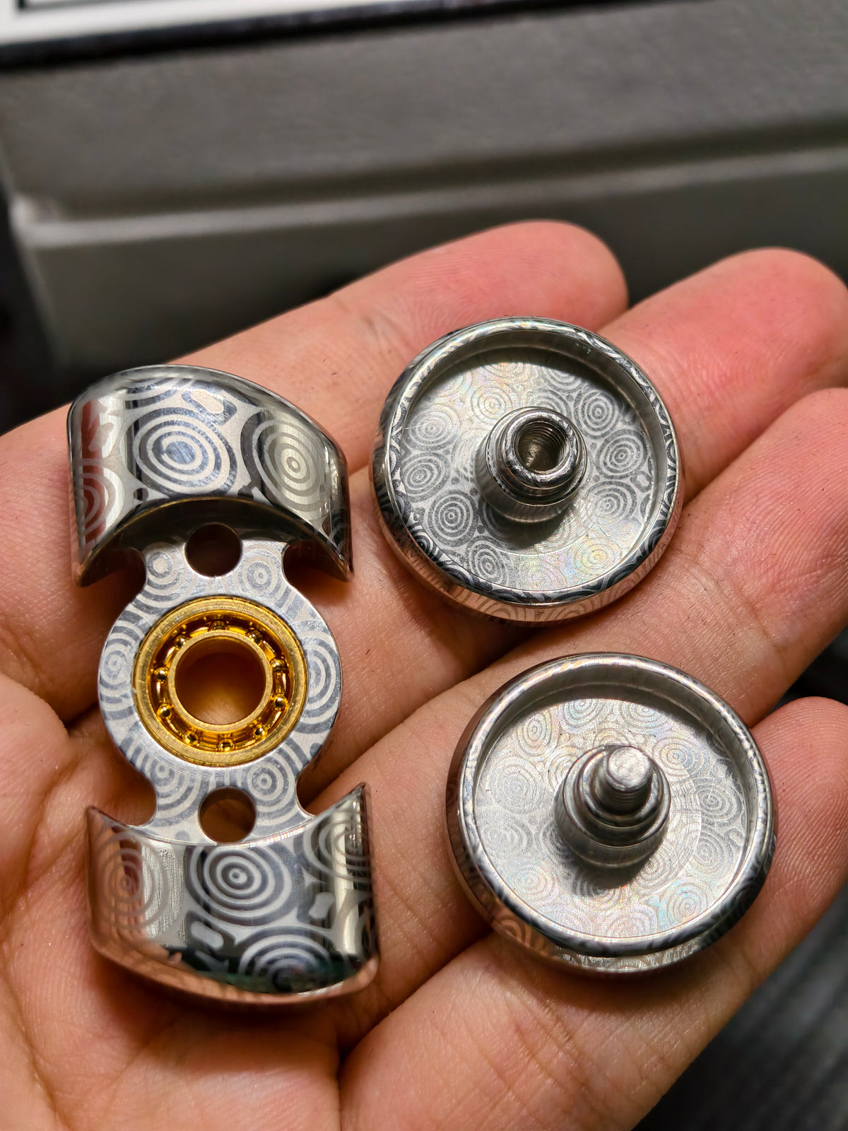 Lipstick Damasteel