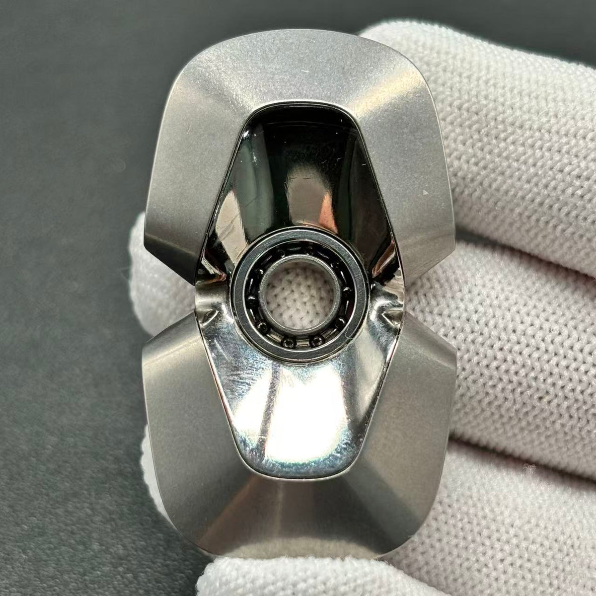 Lentic Stainless Steel