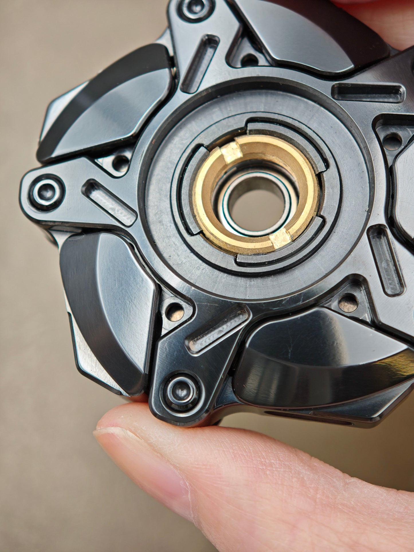 Penta Origin Shell Opening Zirconium Tungsten