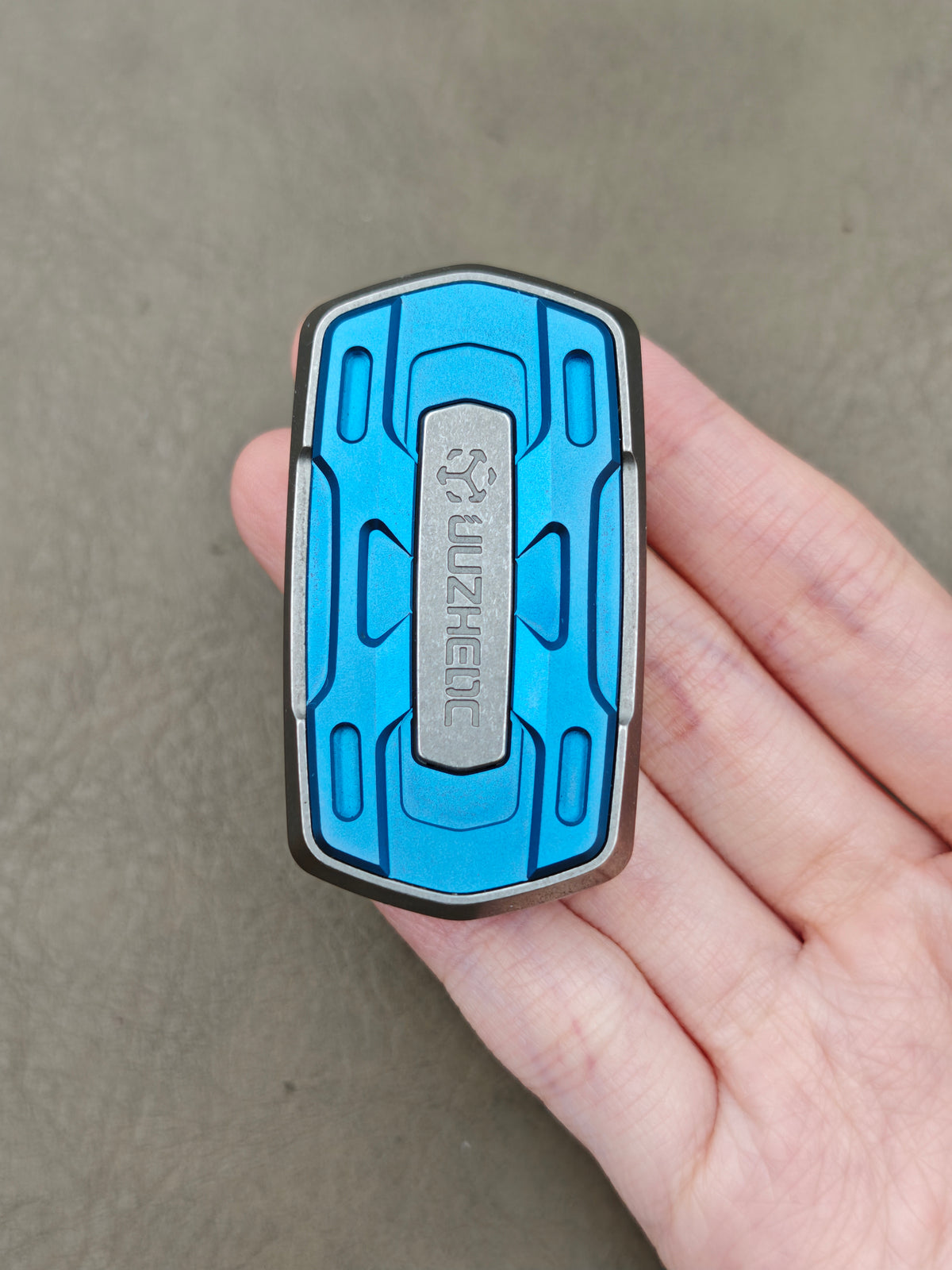 Gamut Titanium