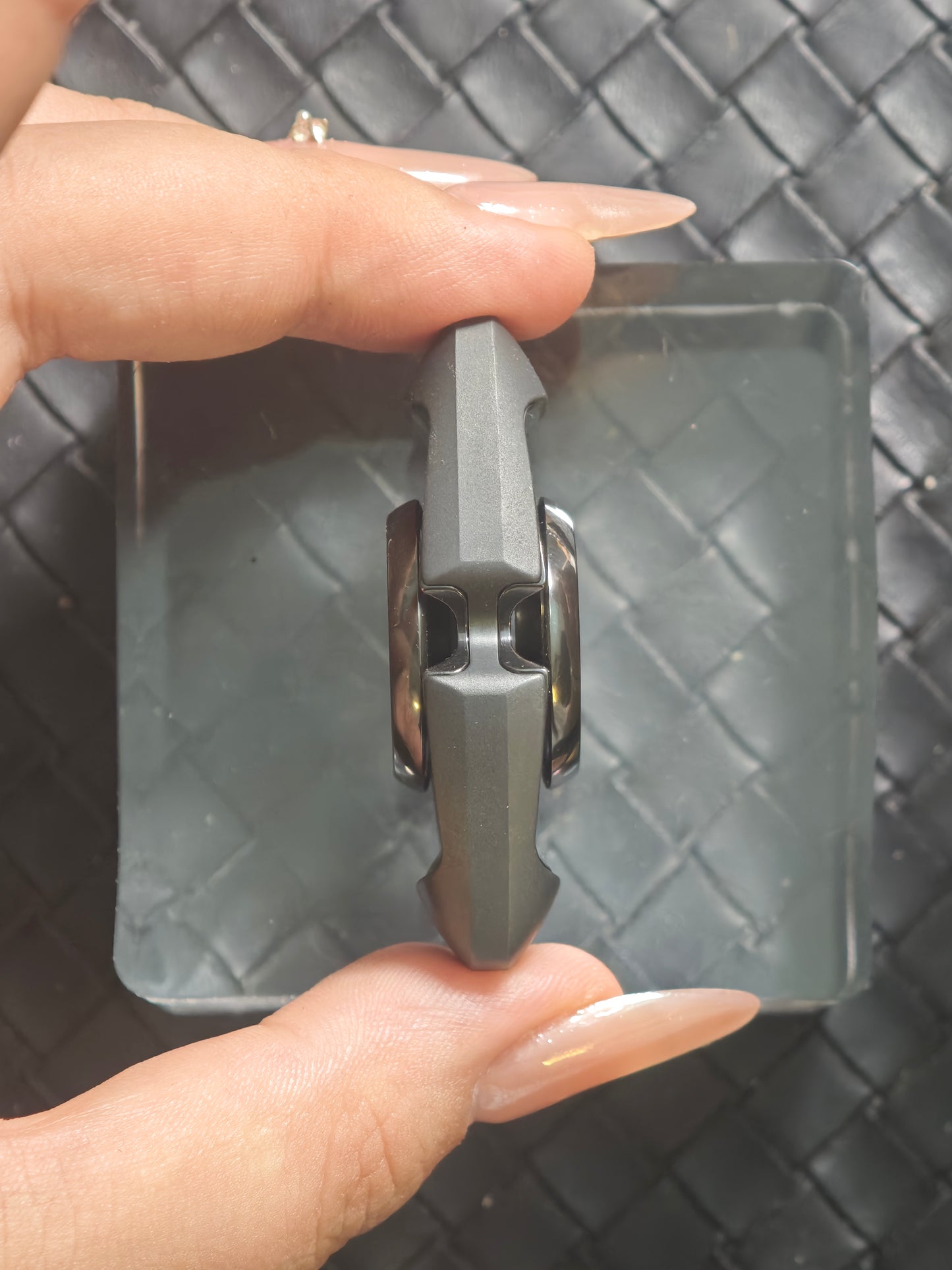 Liquid Zirconium