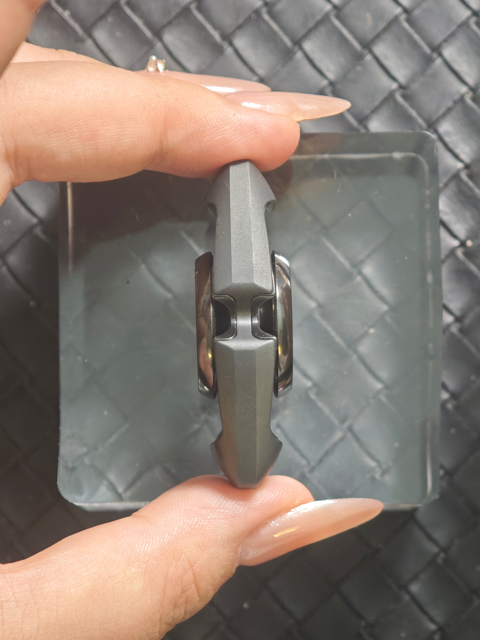 Liquid Zirconium
