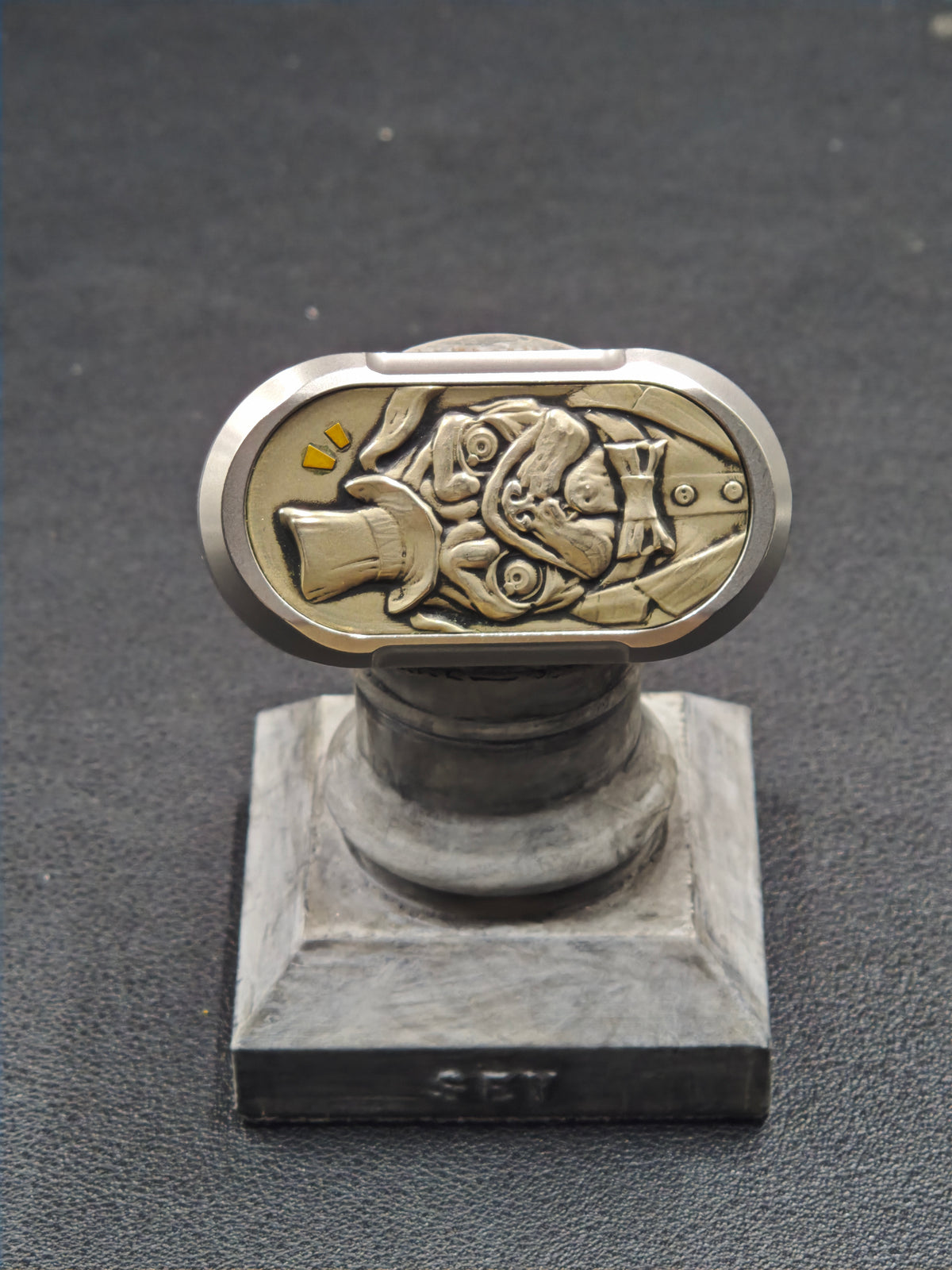 5 Stainless Steel Stonewashed