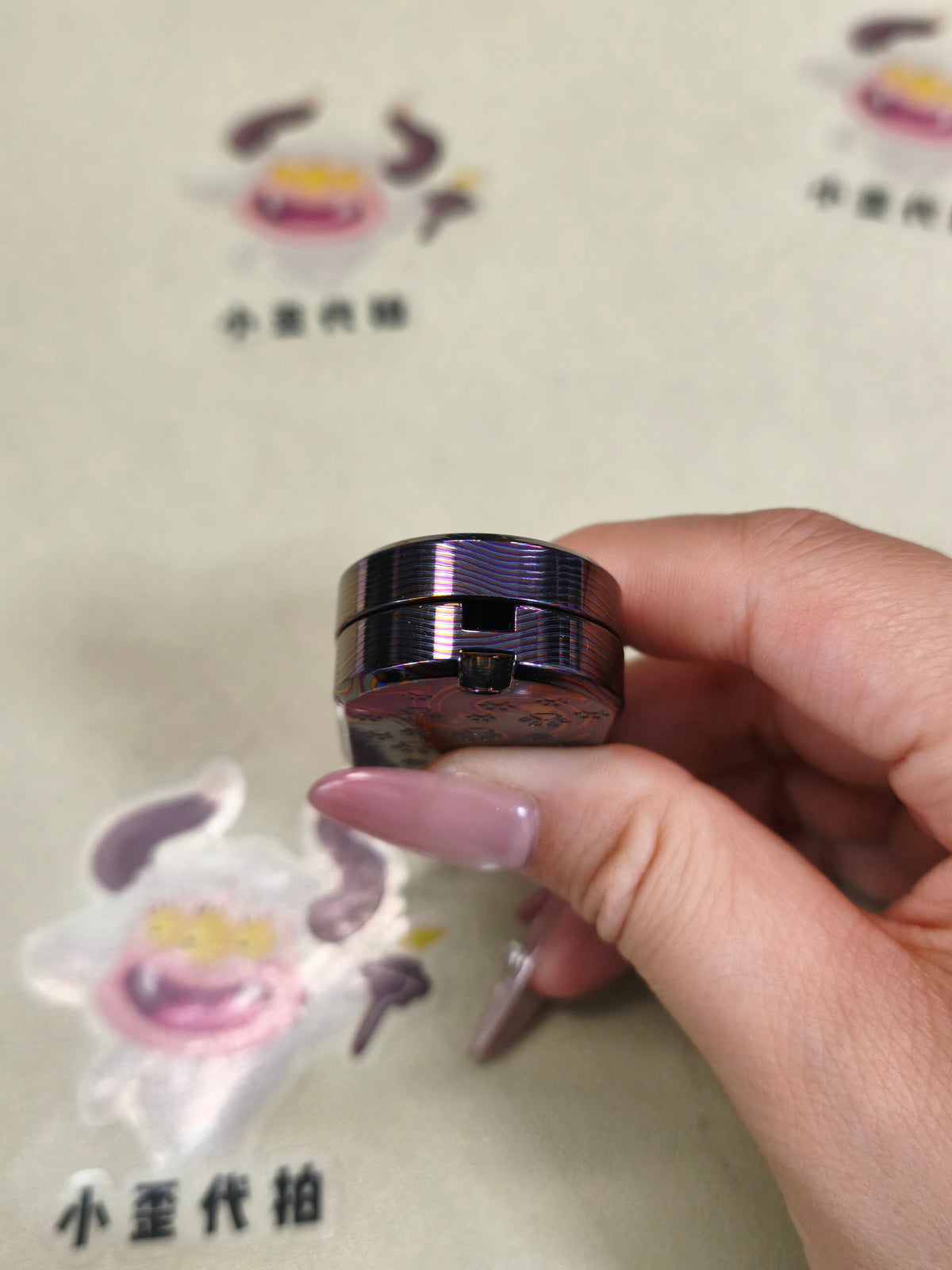 F2.9 Zircuti