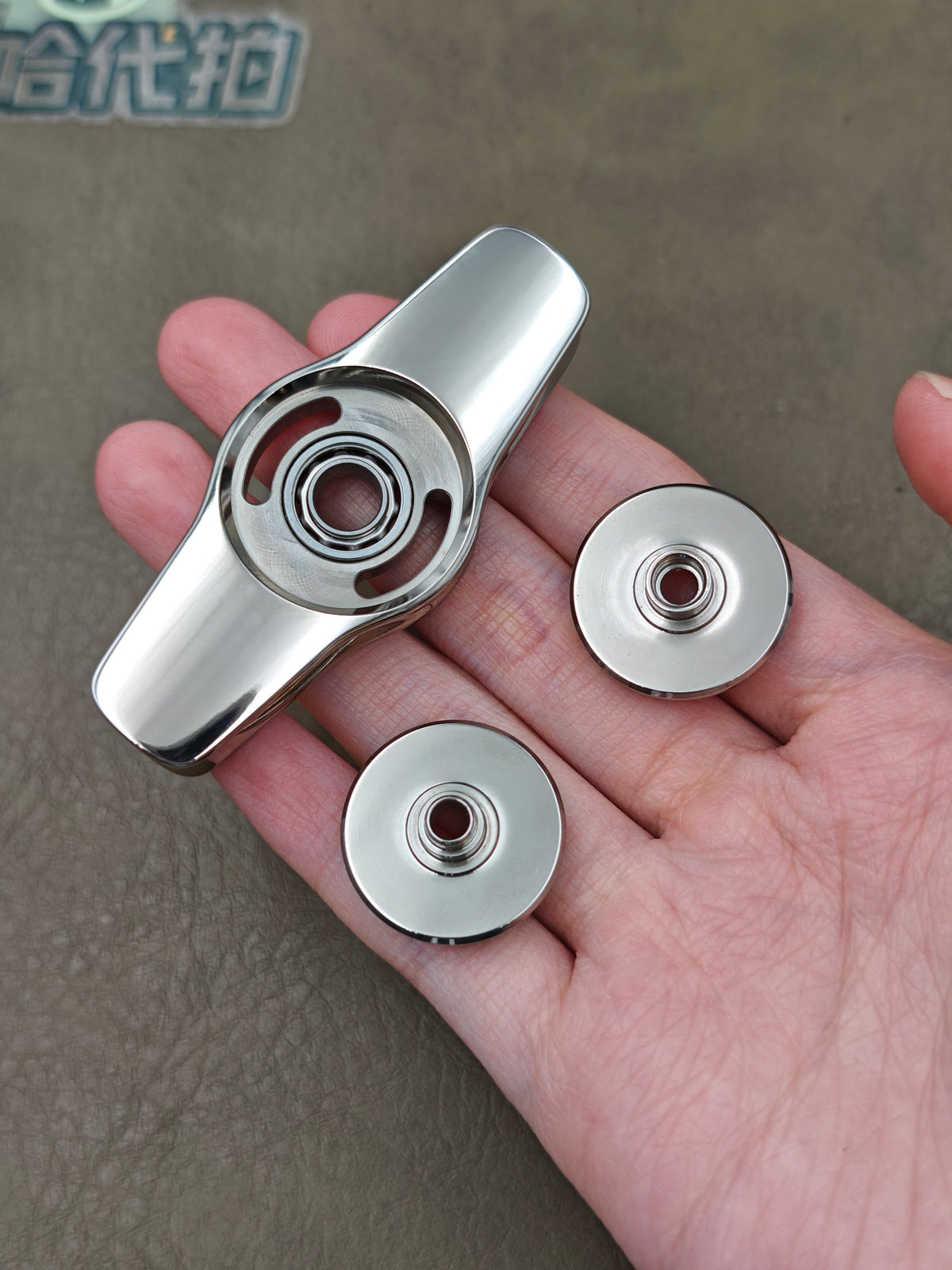 Oumuamua Premium & Buckle Titanium Polished
