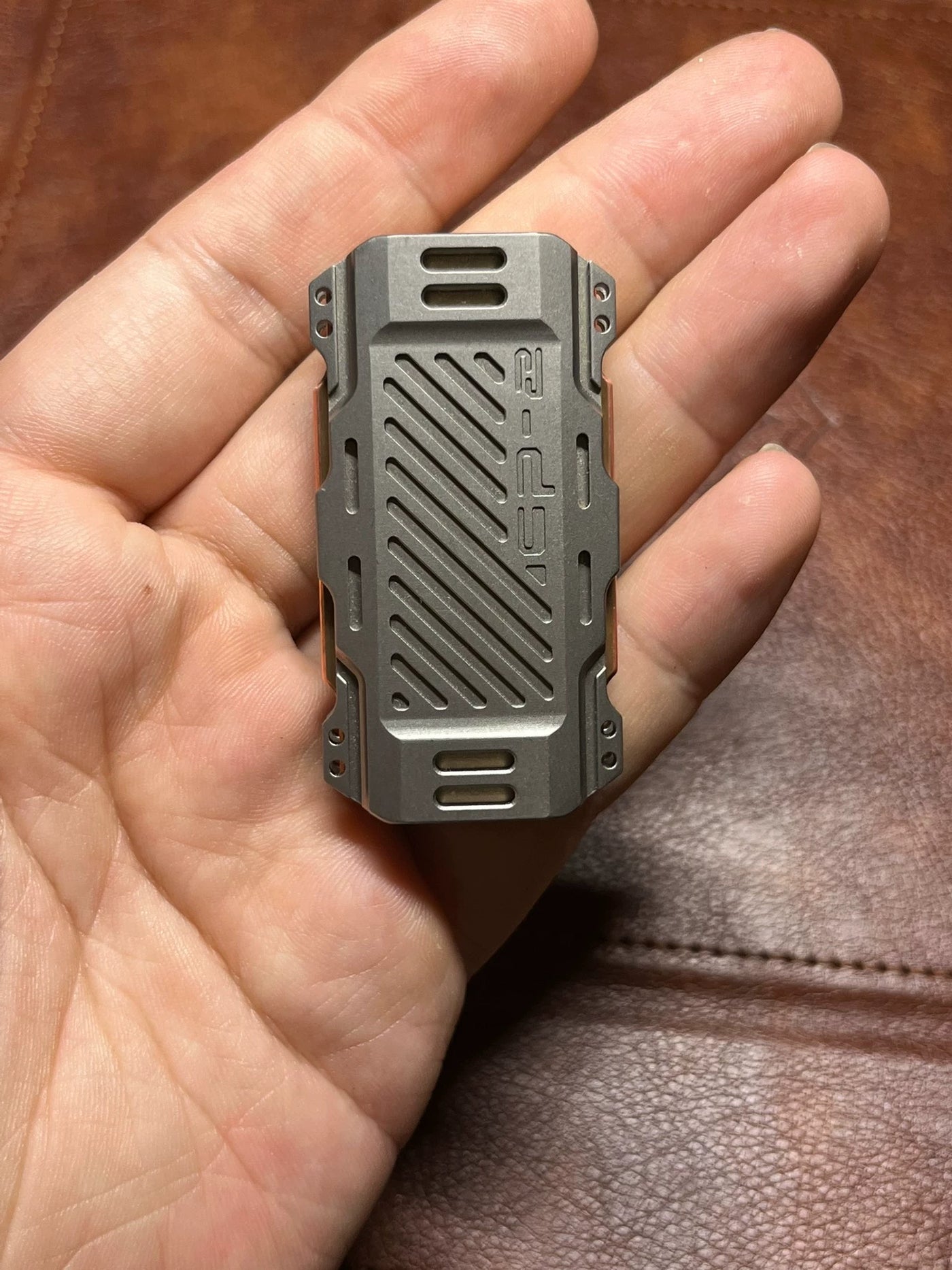 Lifepod Titanium