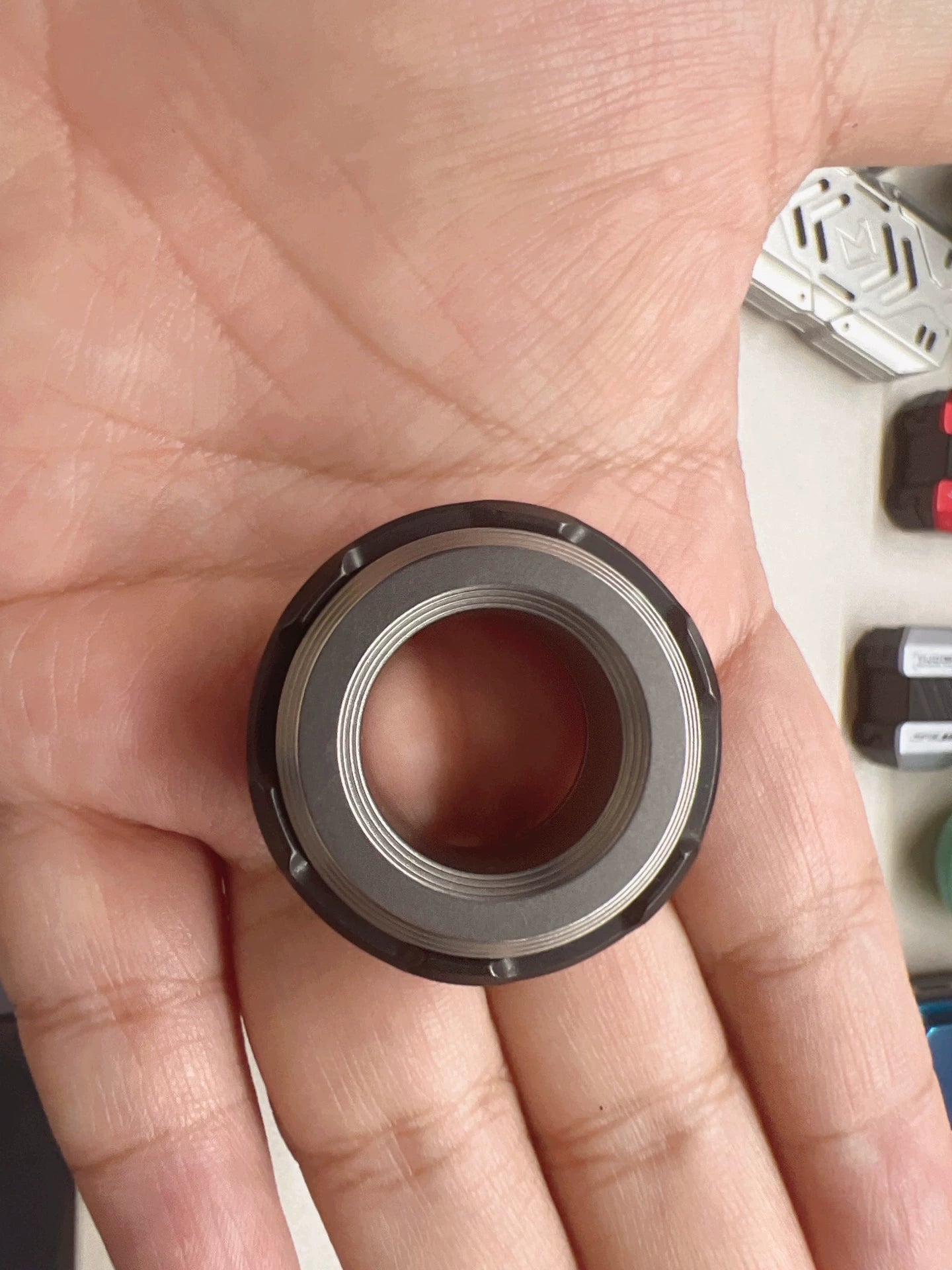 Shadow Raider Titanium