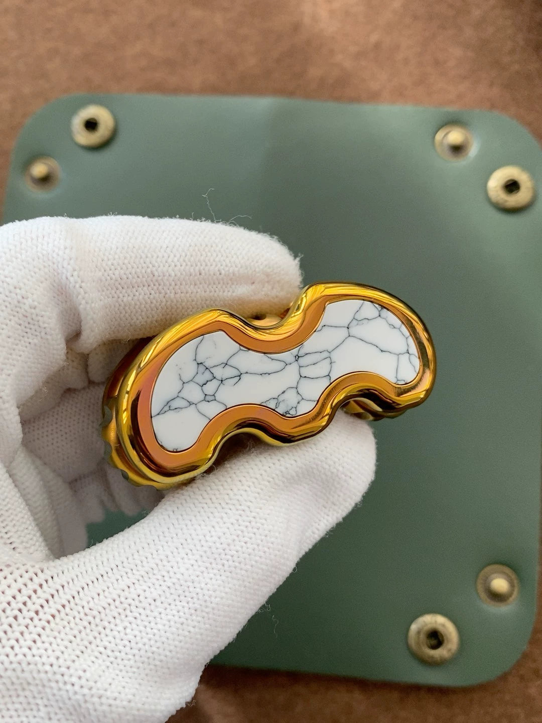 Gallop Zirconium