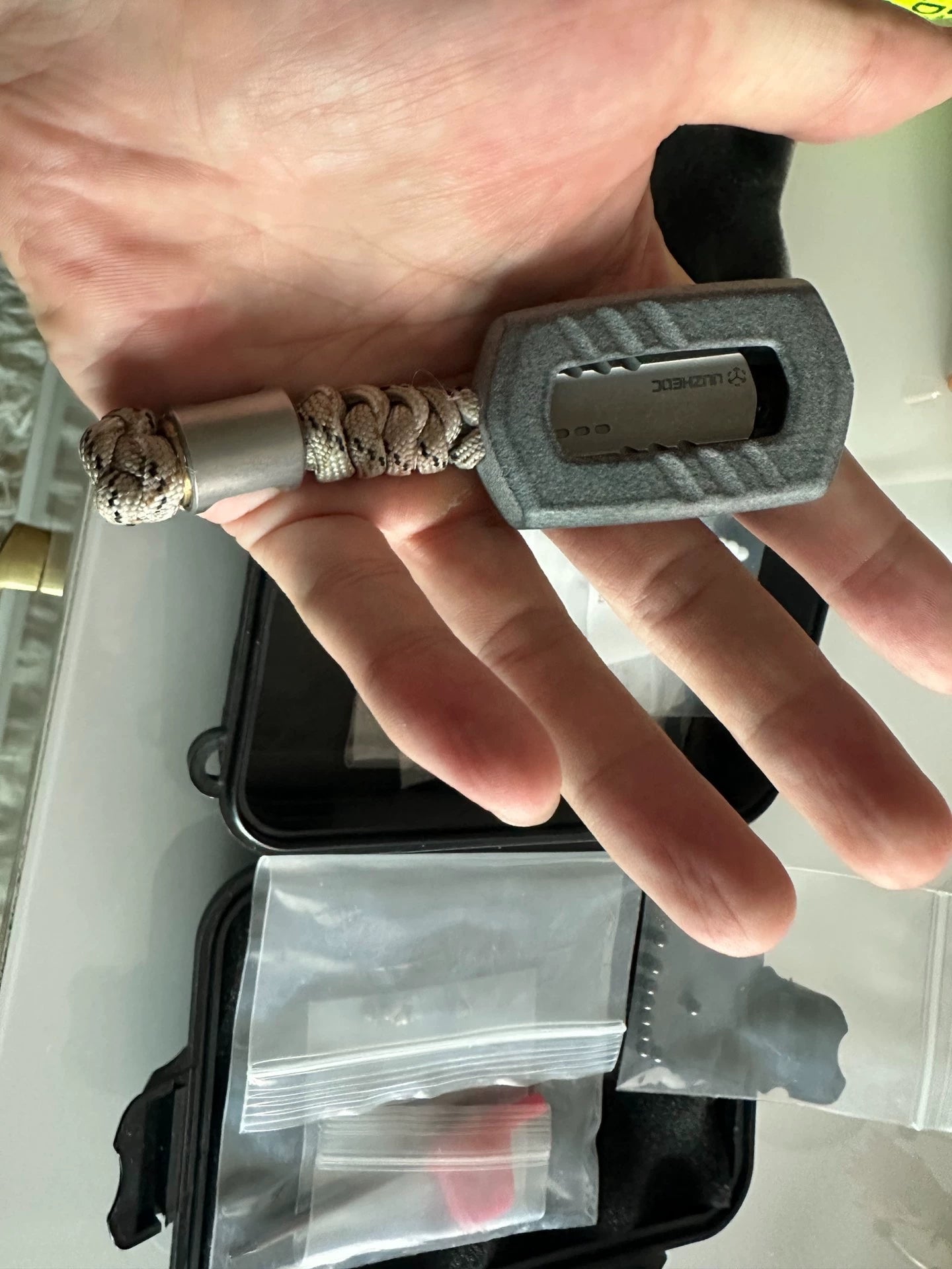 Thousand machines Titanium