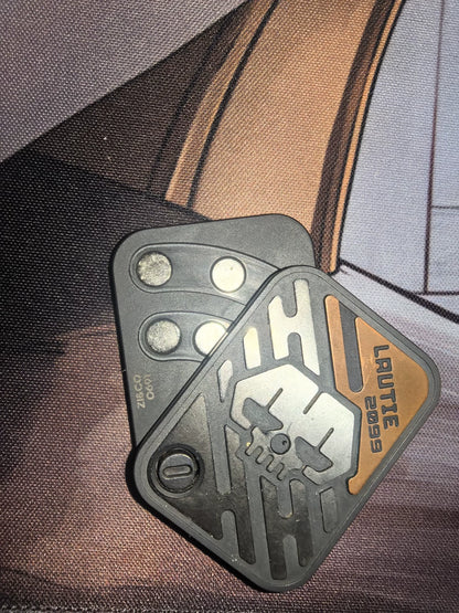 Poker Shuffle Zirconium