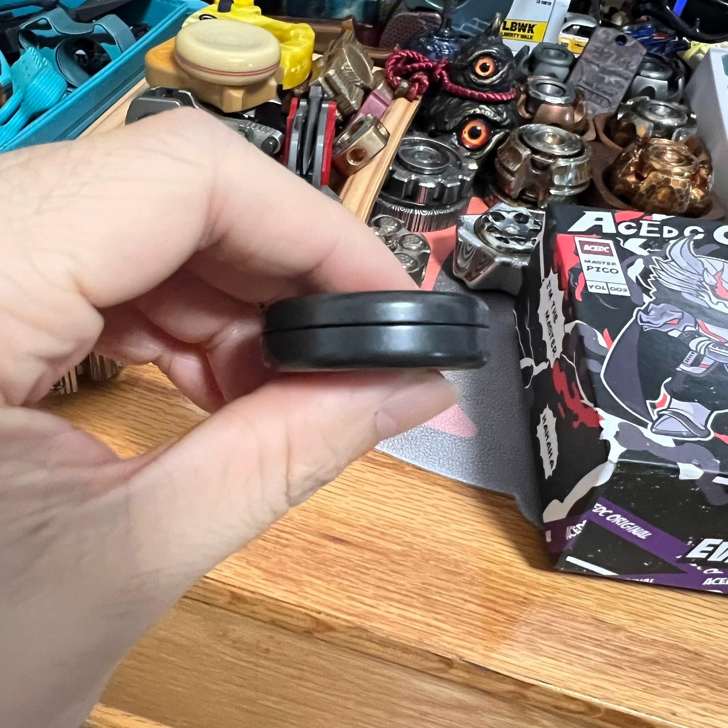 Noise-Milk Mechanical Zirconium