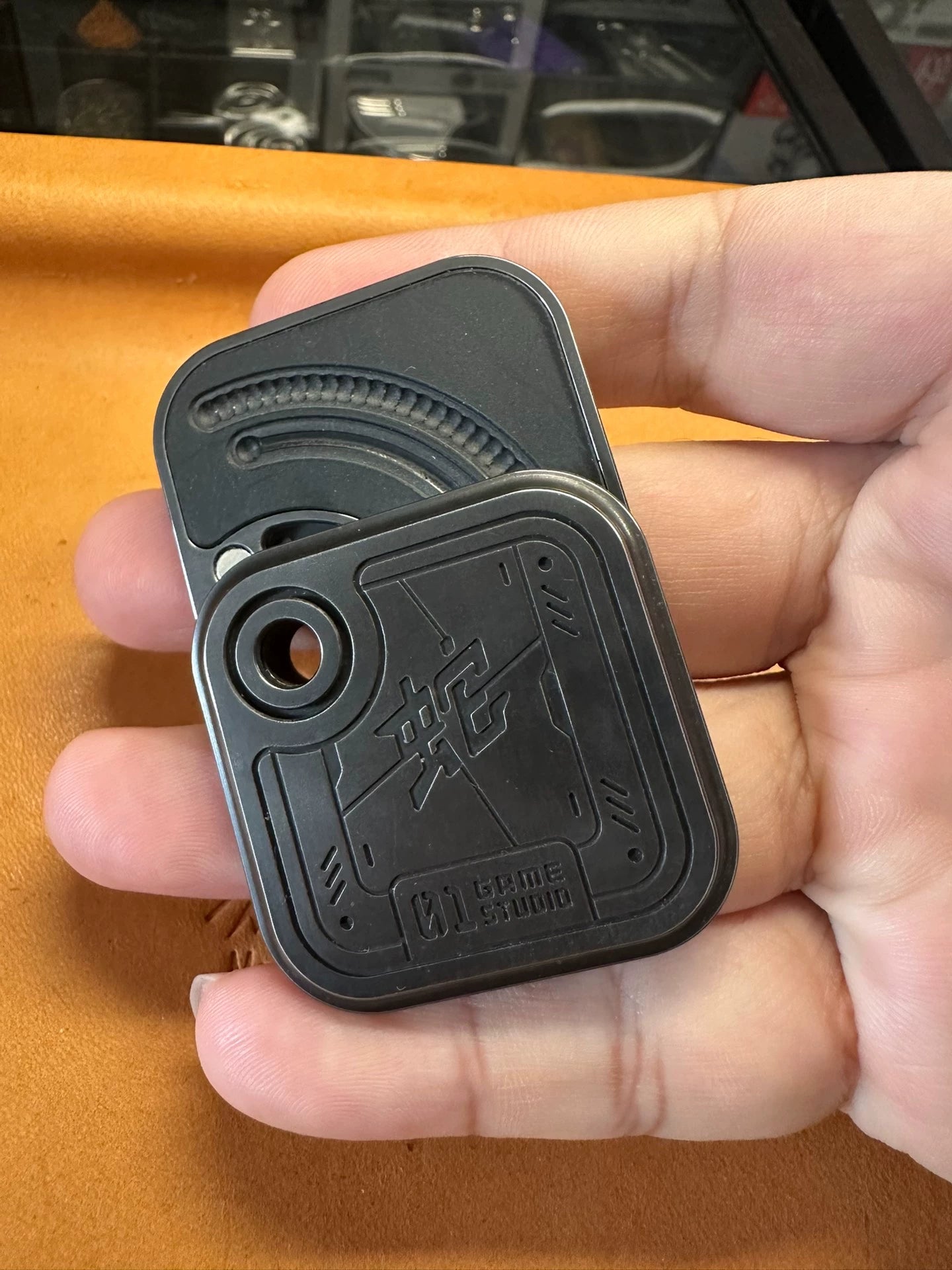 MAZE BLOCK Stainless Steel