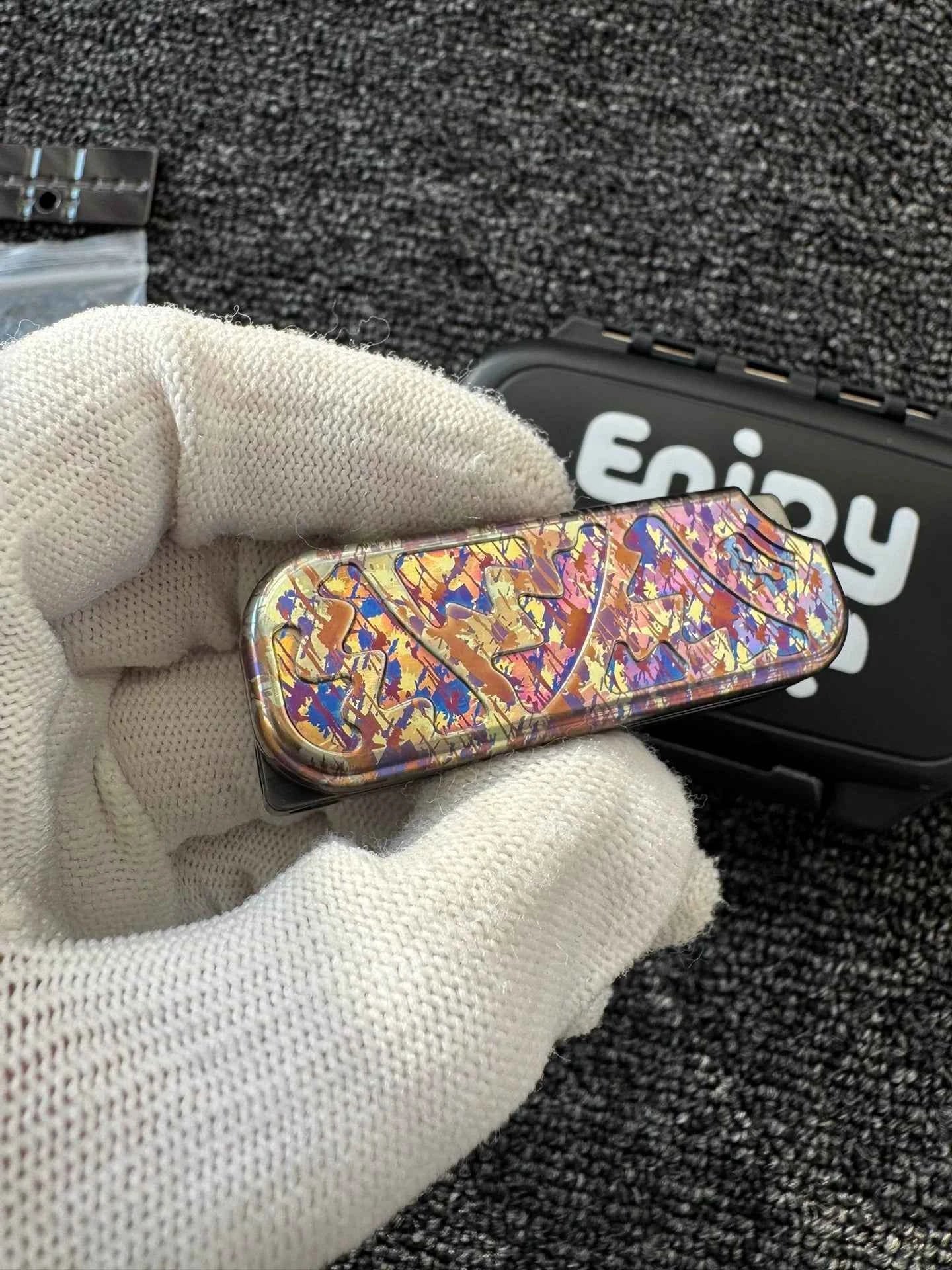 Q Mechanical Titanium