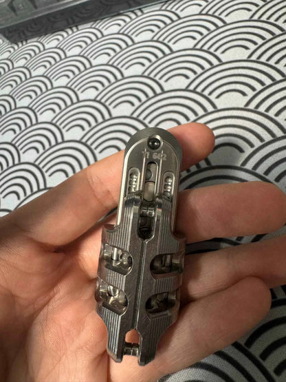 EXOSKELETON Titanium