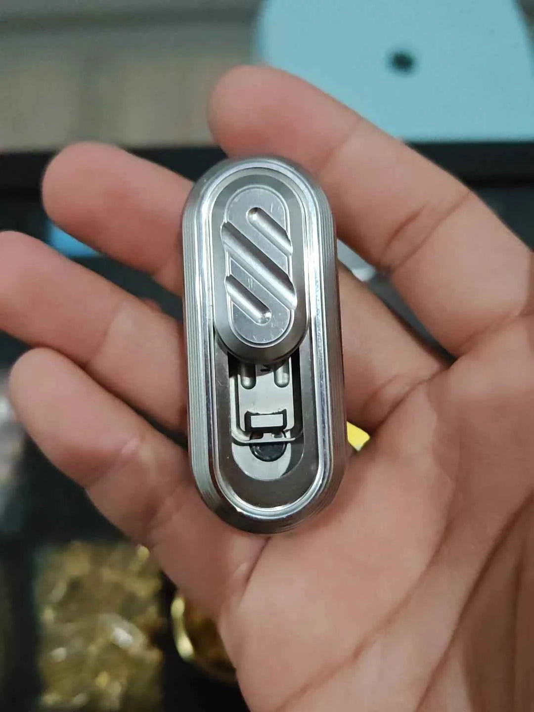 Popping Stainless Steel