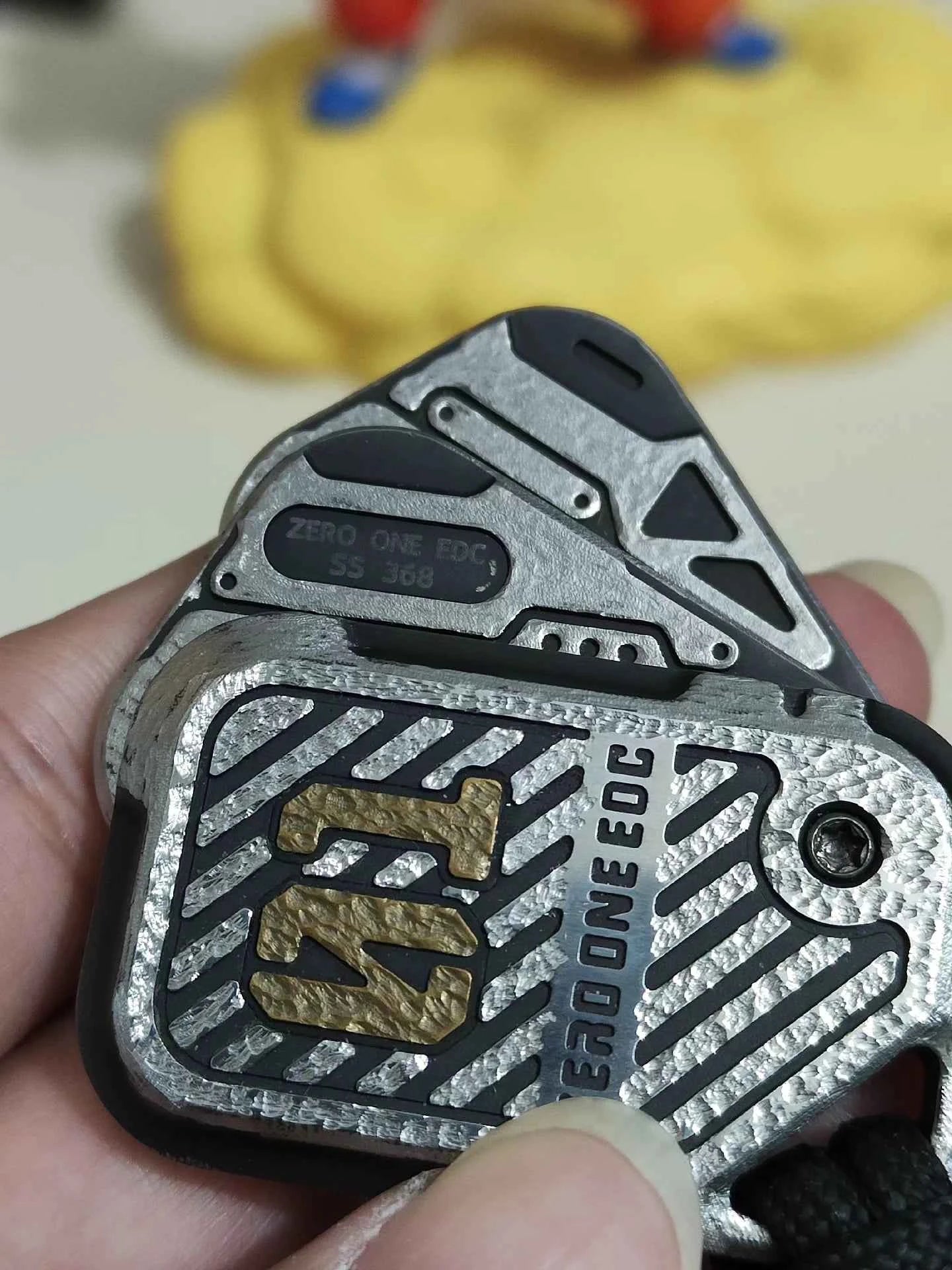 POP Throwing Card Stainless Steel