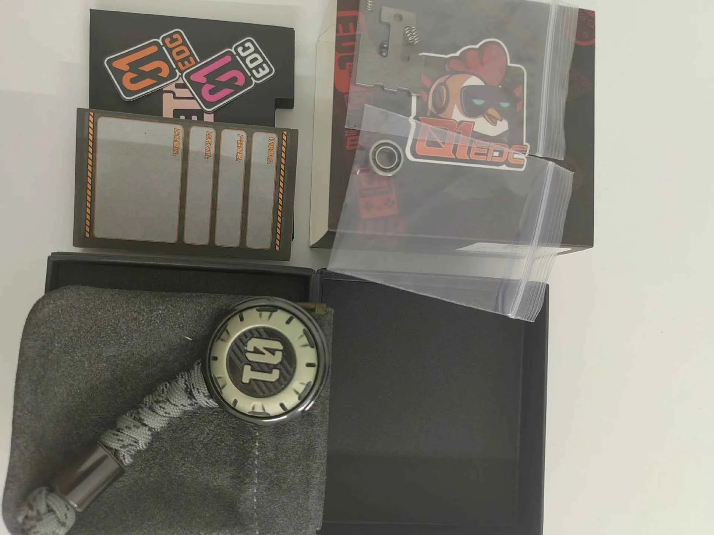 Time Badge Zirconium