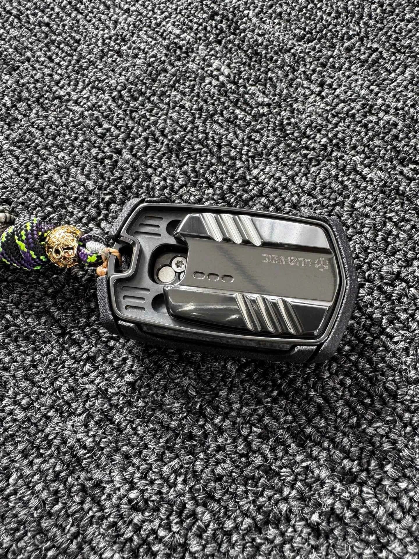 Thousand machines Zirconium