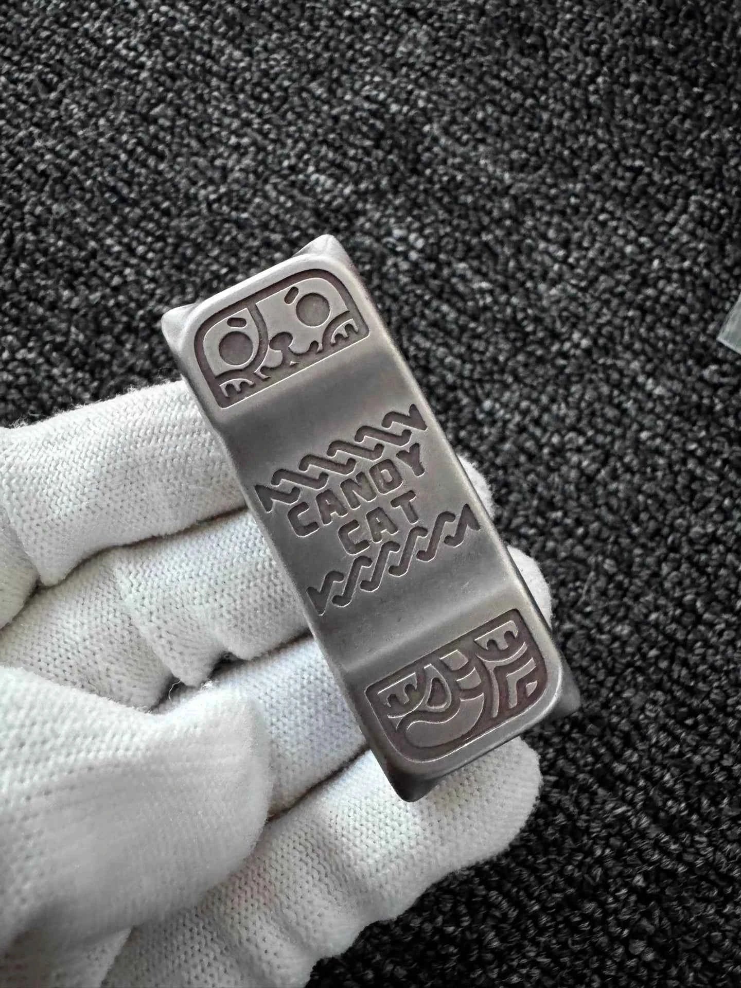 LIMBO Mechanical Stainless Steel