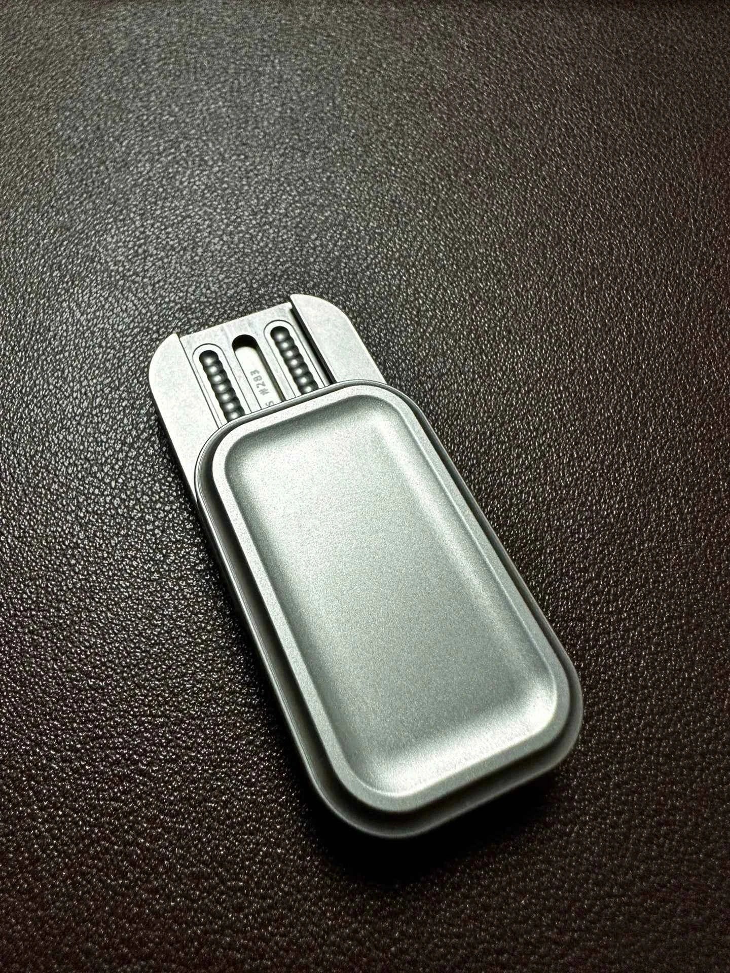 Core Asymmetry Dense Stainless Steel