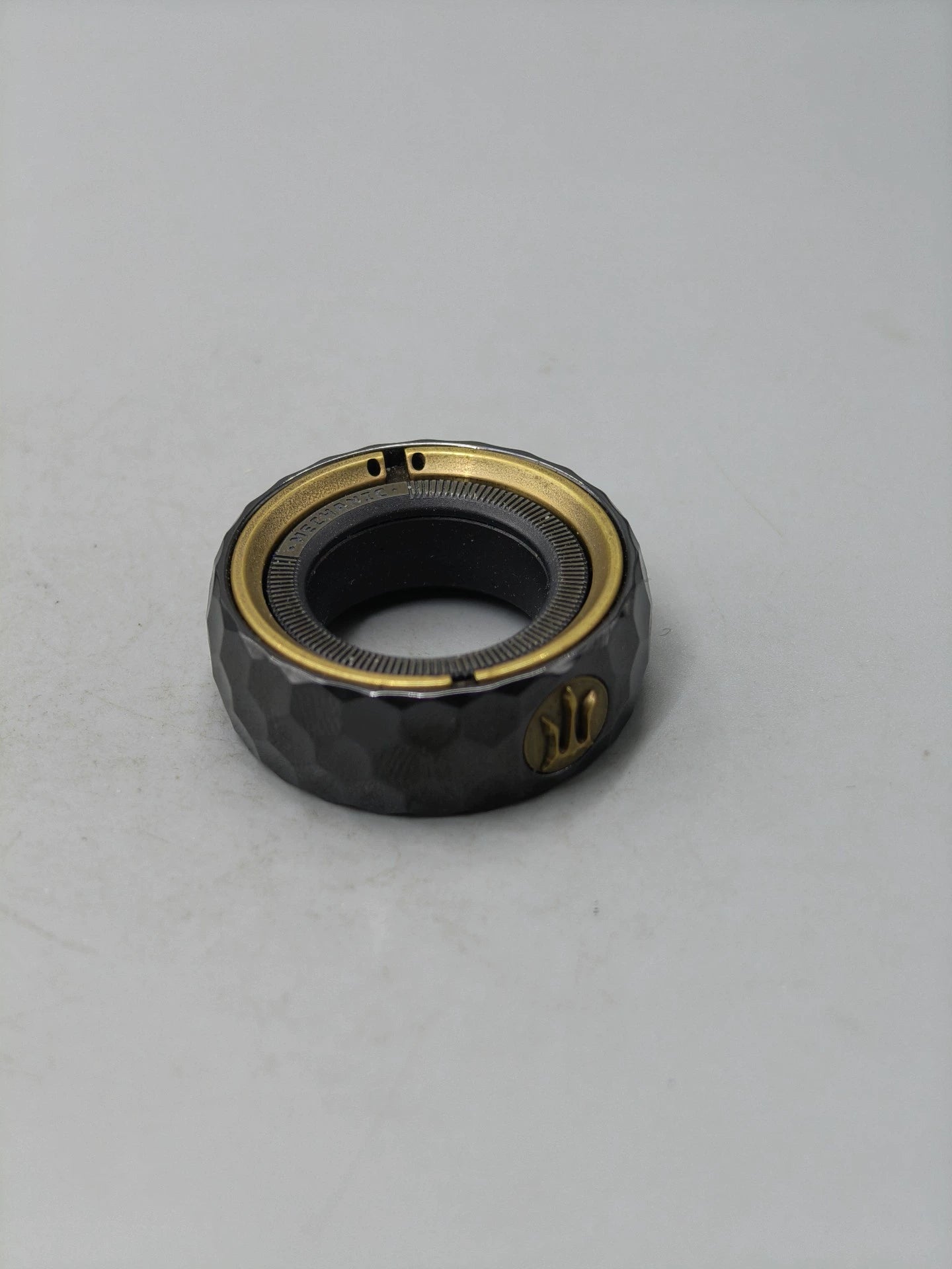 Mechanic Thorns Zirconium