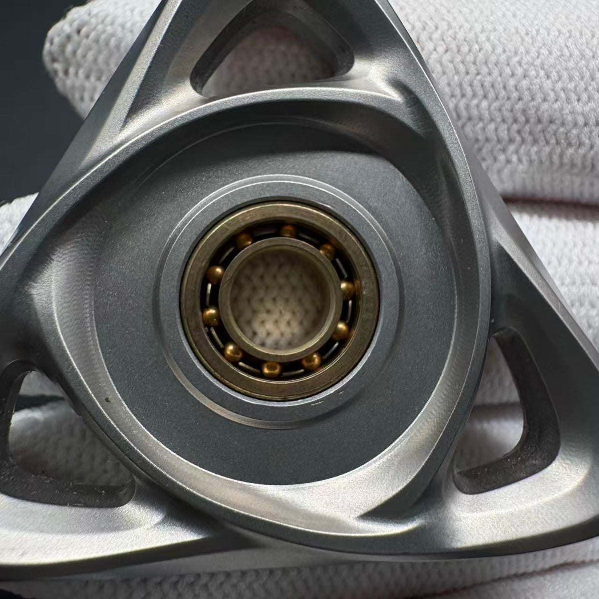 Loop Stratus Stainless Steel
