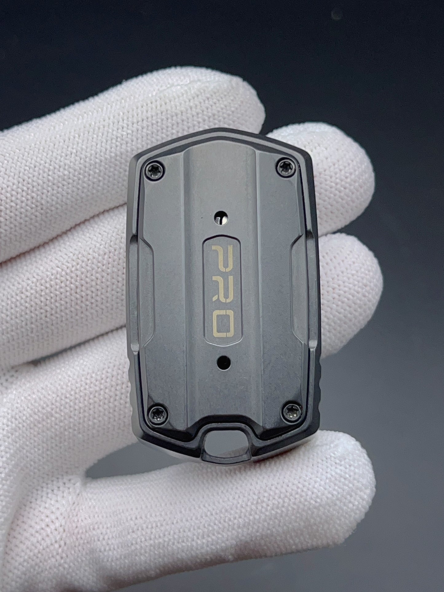 Thousand machines Zirconium
