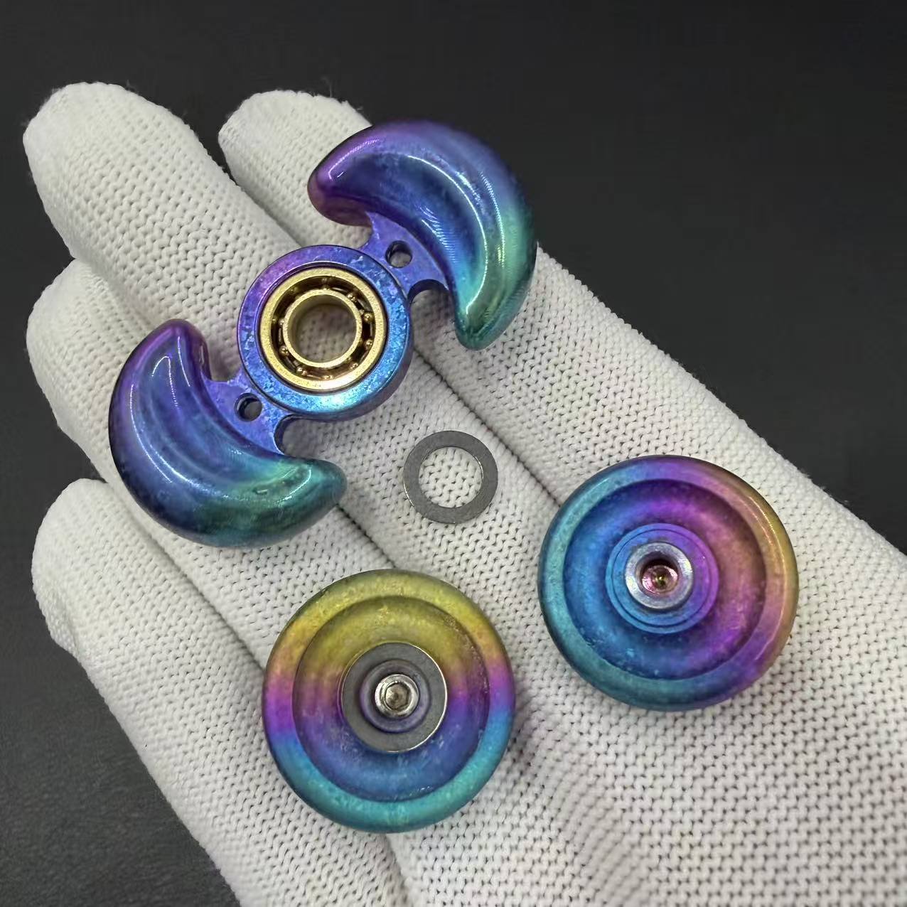 Edan Crystallized Titanium